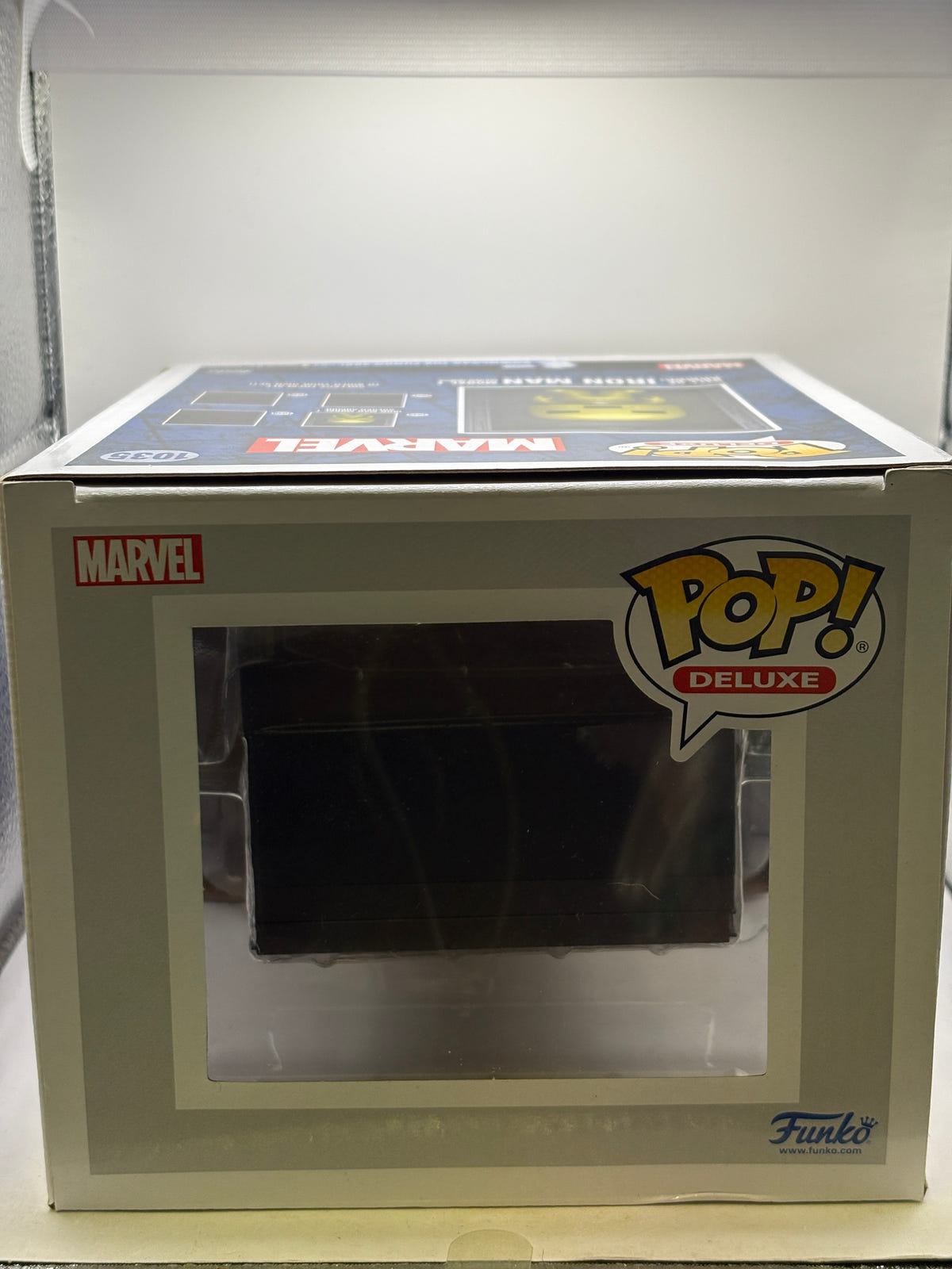 Funko POP! Deluxe Hall of Armor : Iron Man Model 1 Golden Armor #1035 SE - photo 5 image 5