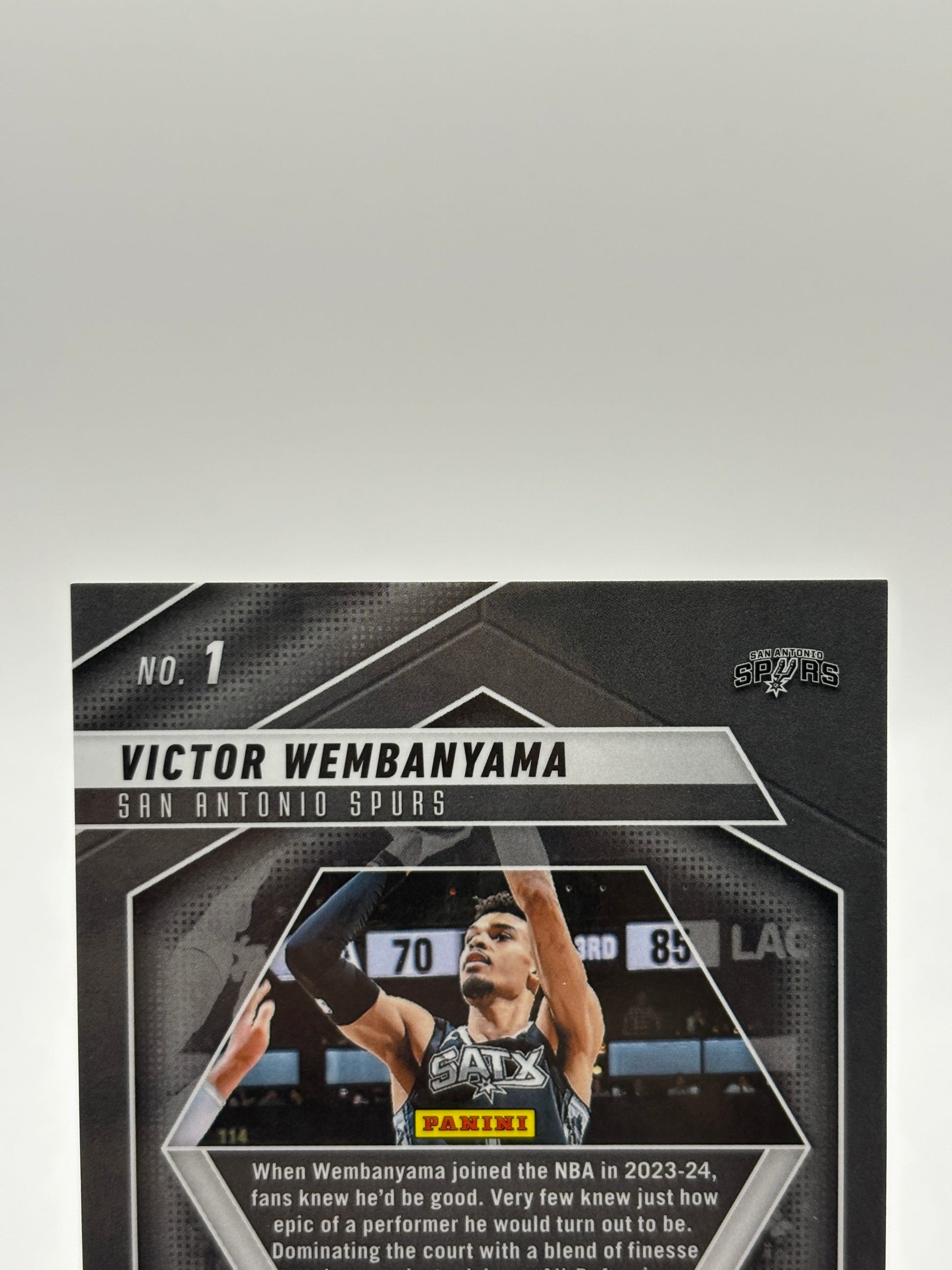2024-25 Panini Mosaic Victor Wembanyama Epic Performers /75 Orange Fluorescent FRENLY BRICKS - Open 7 Days image 3