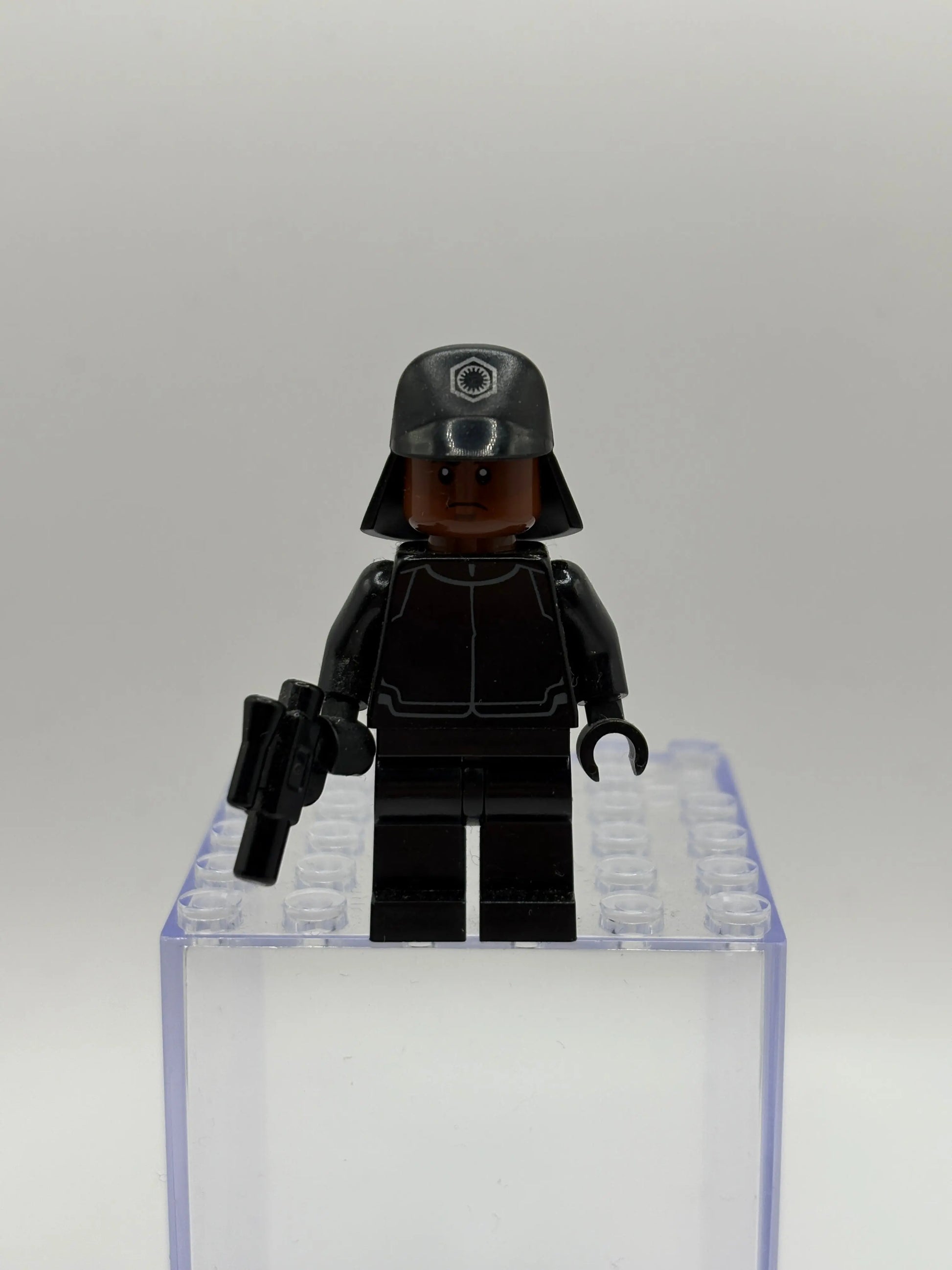 Lego Star Wars Minifigure Imperial Officer Lot x 7 SW FRENLY BRICKS - Open 7 Days