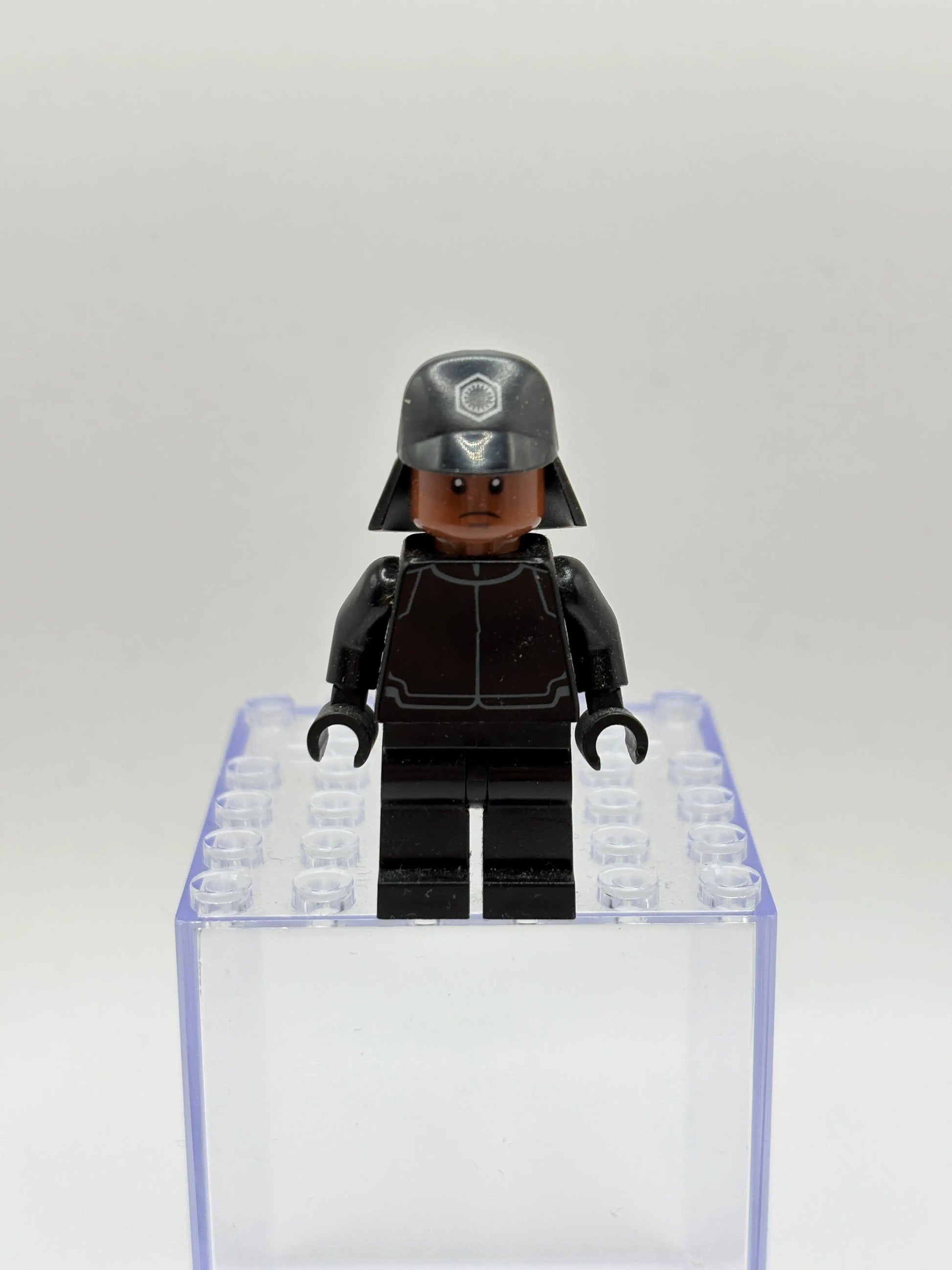 Lego Star Wars Minifigure Imperial Officer Lot x 7 SW FRENLY BRICKS - Open 7 Days