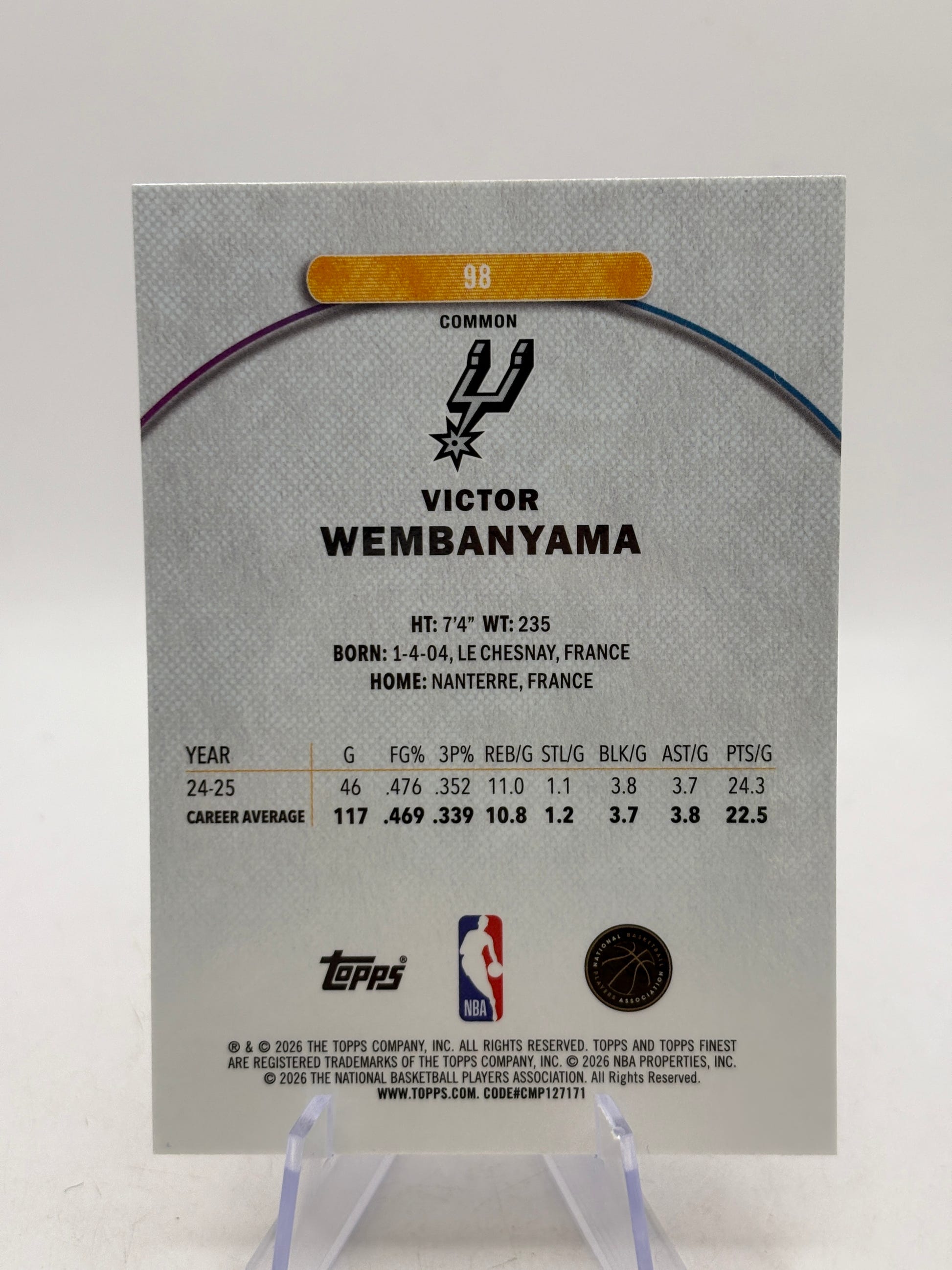 2026 Topps Finest Basketball - Victor Wembanyama #98 Common Oil Spill Refractor - photo 2 image 2