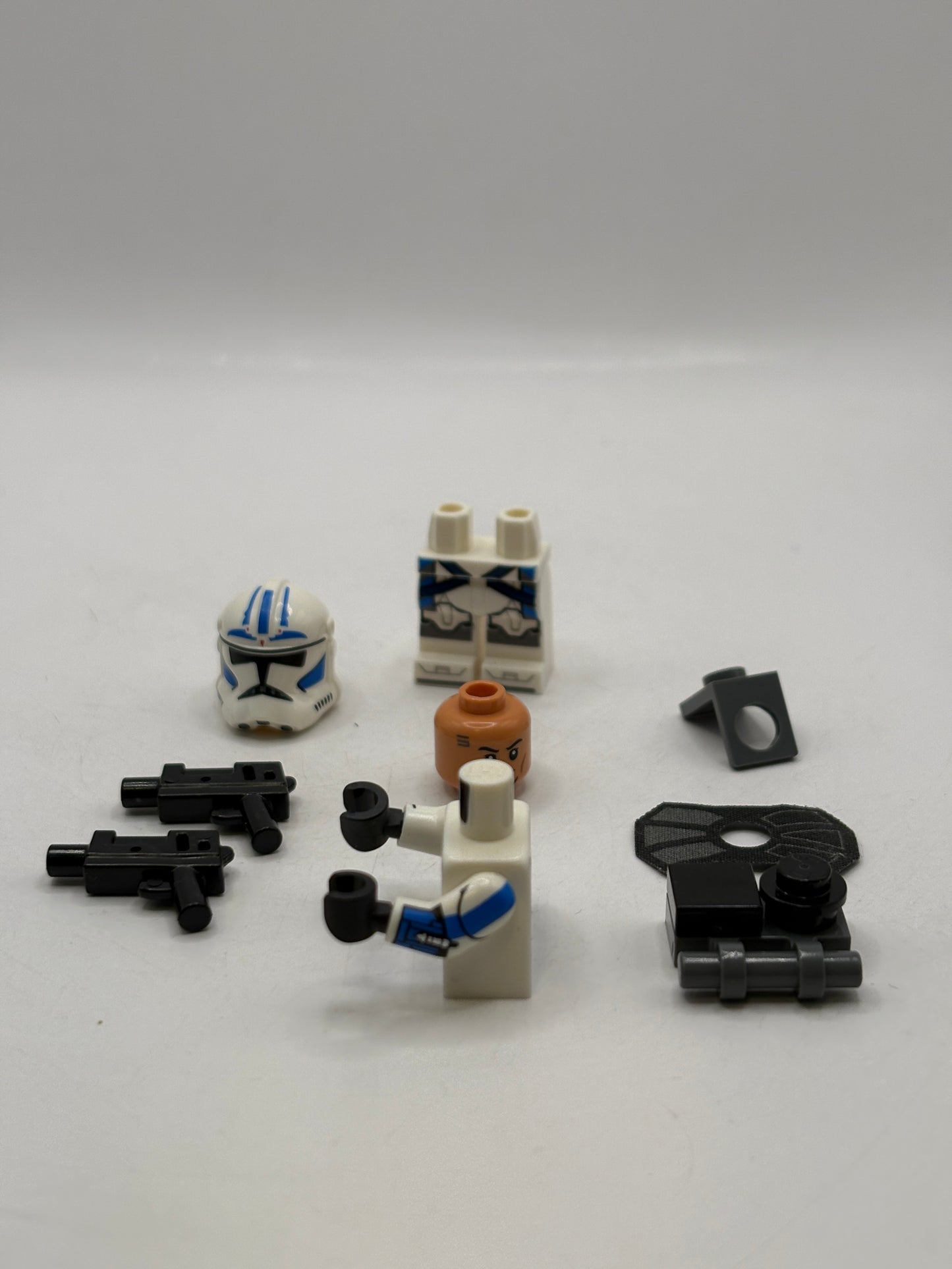LEGO Clone ARC Trooper Fives, 501st Legion Minifigure Star Wars 75387 NEW sw1329