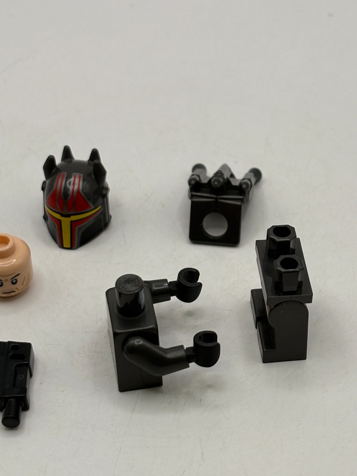 Lego Star Wars SW1162 - Gar Saxon Minifigure, photo 7 image 7