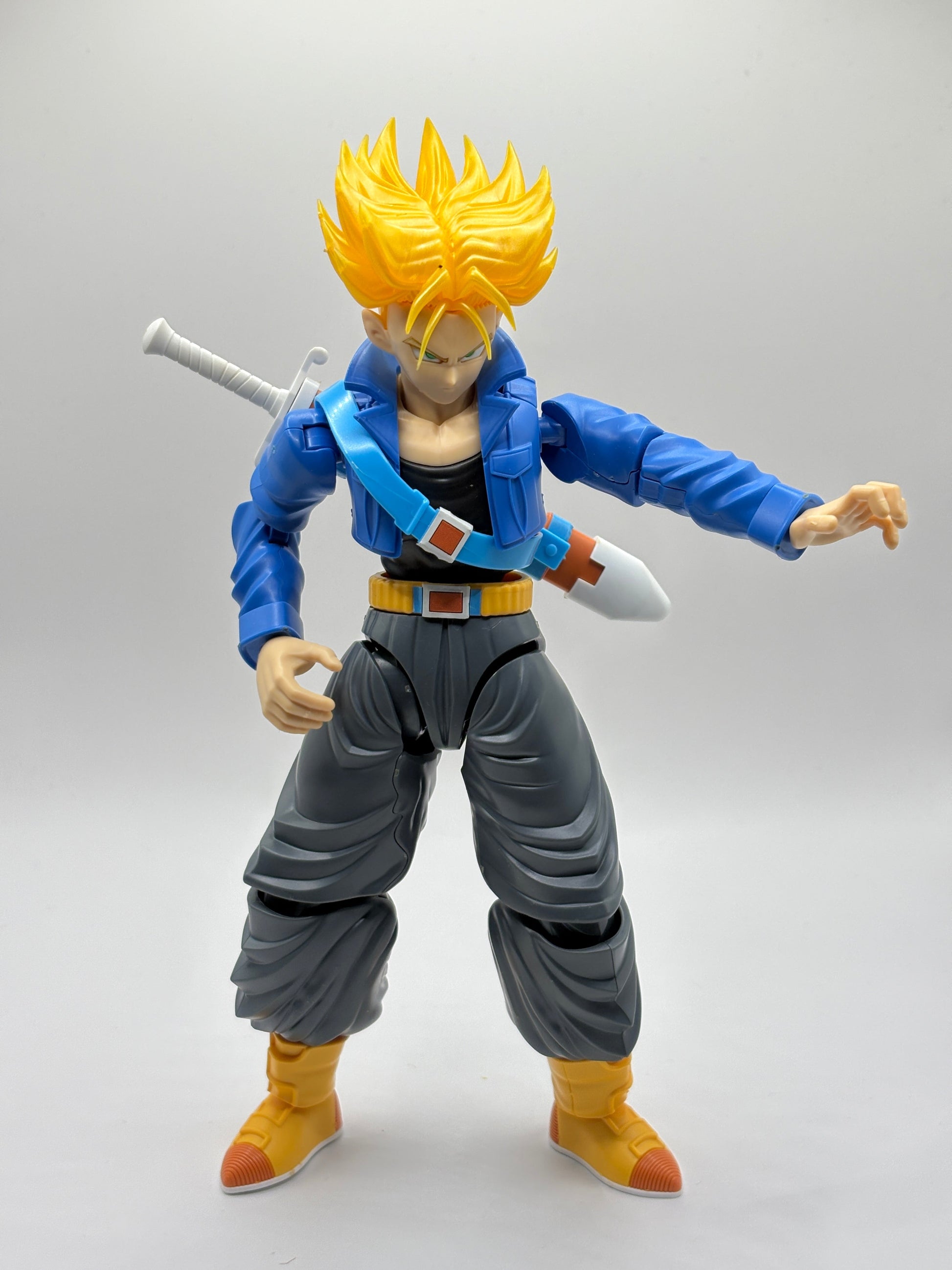 Bandai Figure-Rise Standard Dragon Ball Z Future Trunks  Model Kit Loose FRENLY BRICKS - Open 7 Days
