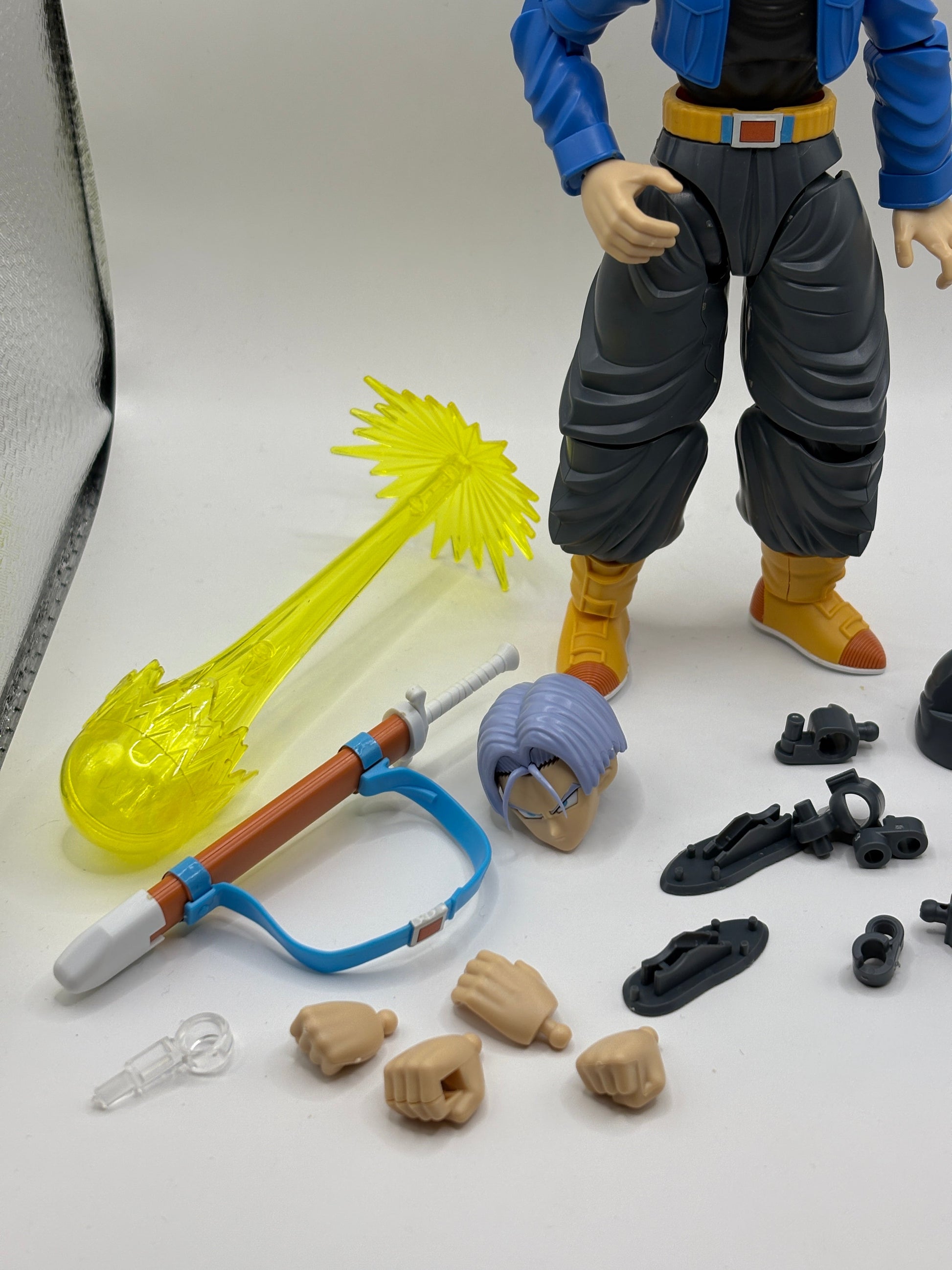 Bandai Figure-Rise Standard Dragon Ball Z Future Trunks  Model Kit Loose FRENLY BRICKS - Open 7 Days