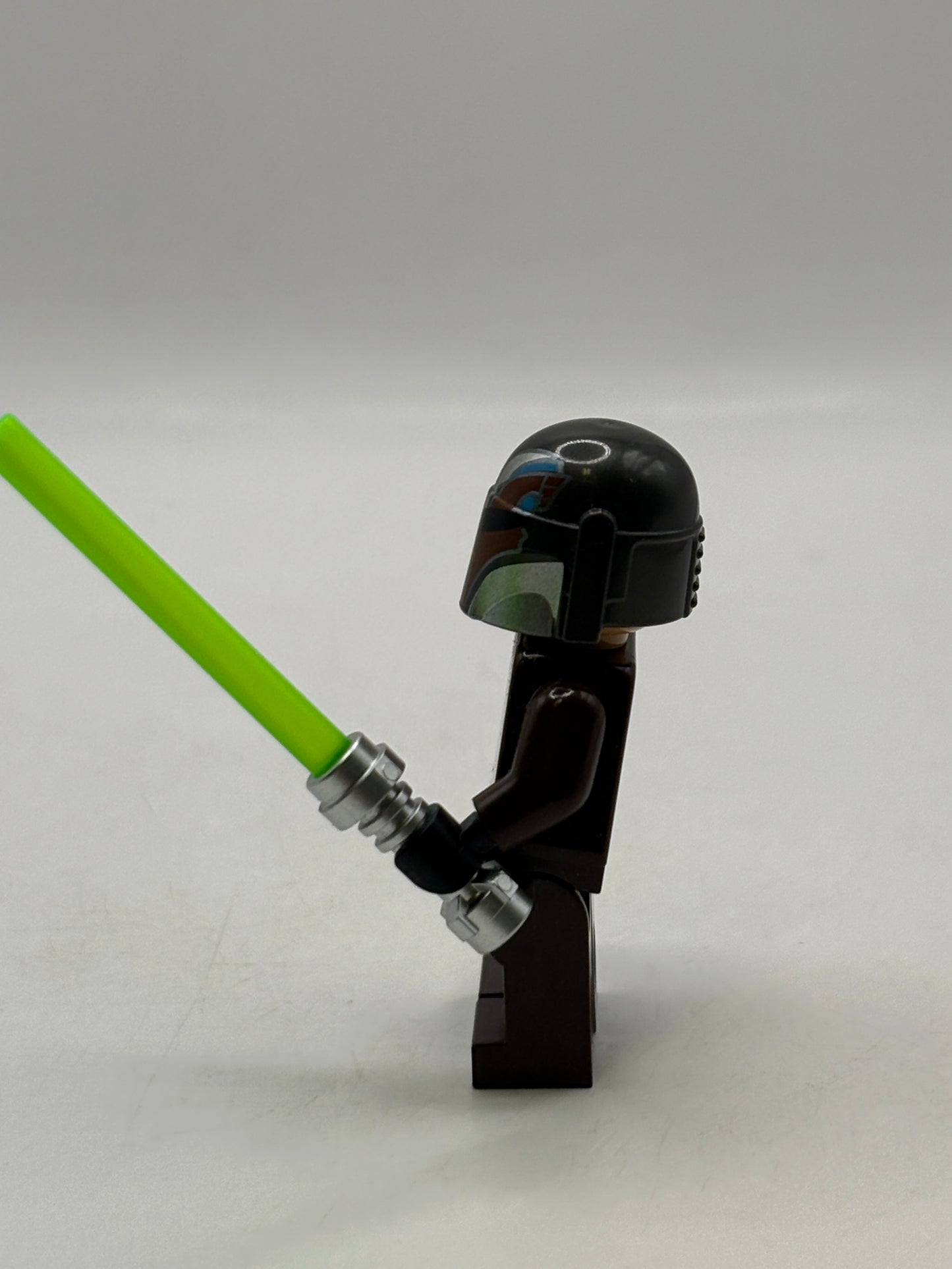 LEGO® Minifig sw1302 - Sabine Wren - Dark Brown Armor