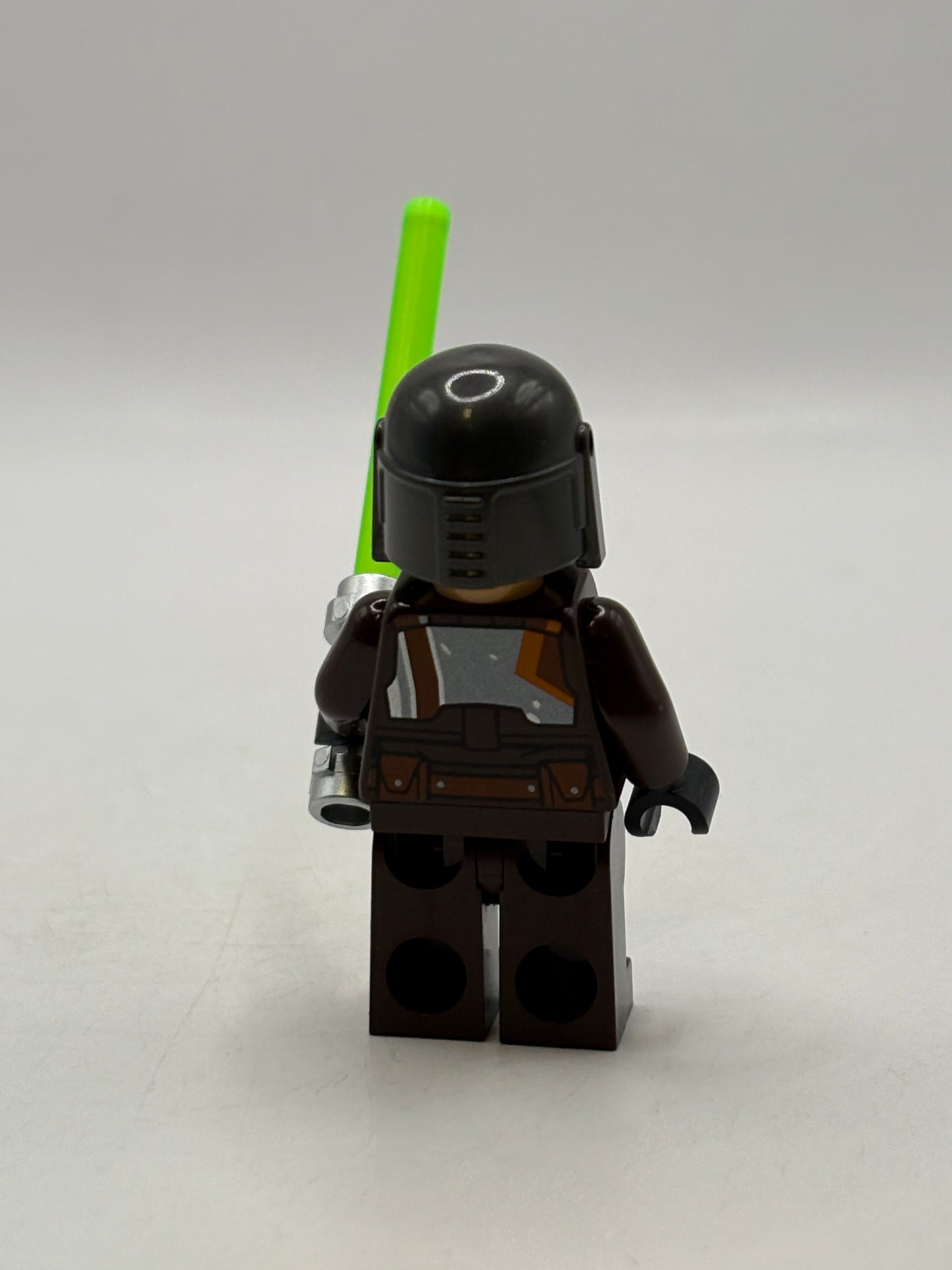 LEGO® Minifig sw1302 - Sabine Wren - Dark Brown Armor