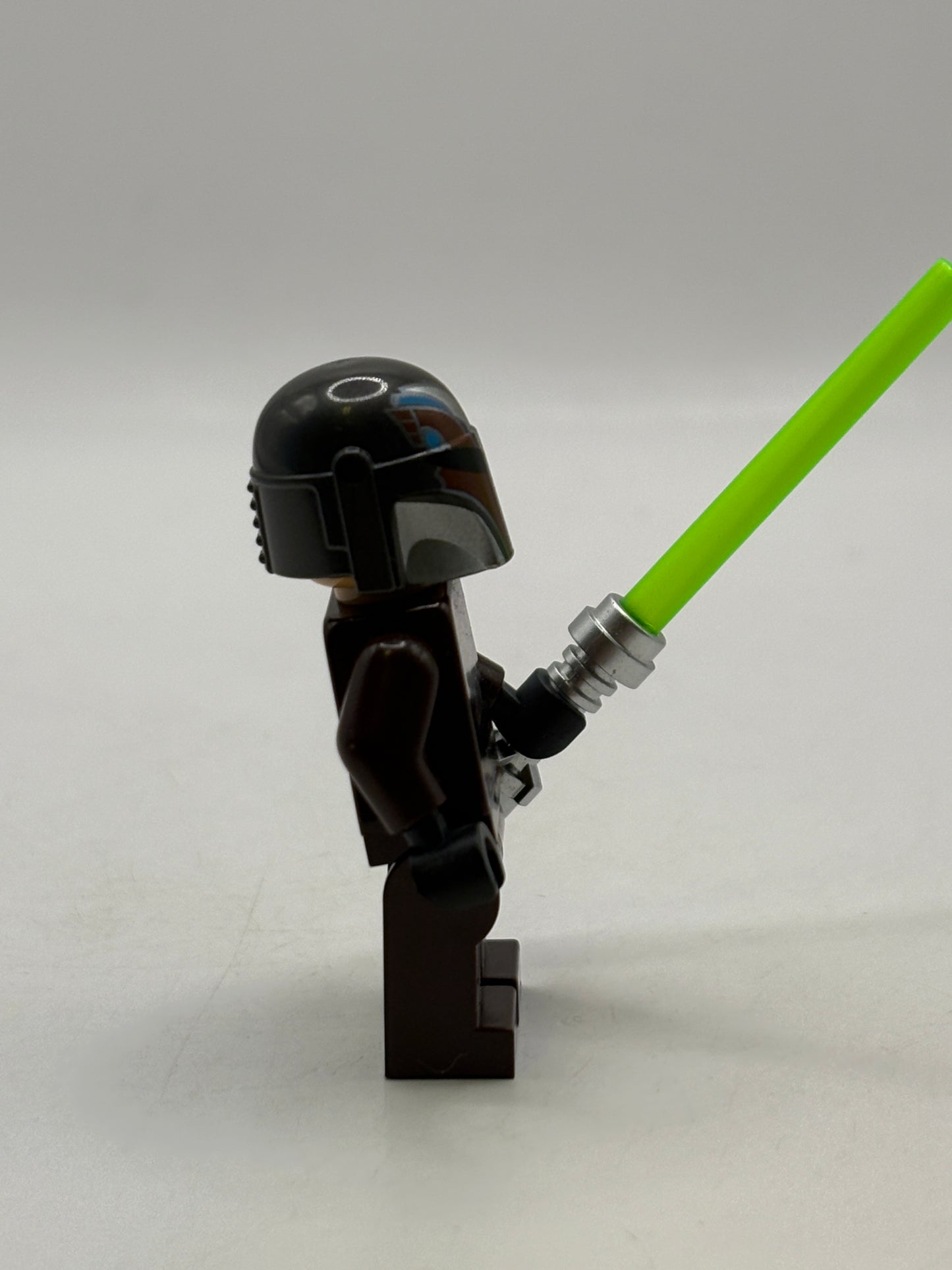LEGO® Minifig sw1302 - Sabine Wren - Dark Brown Armor