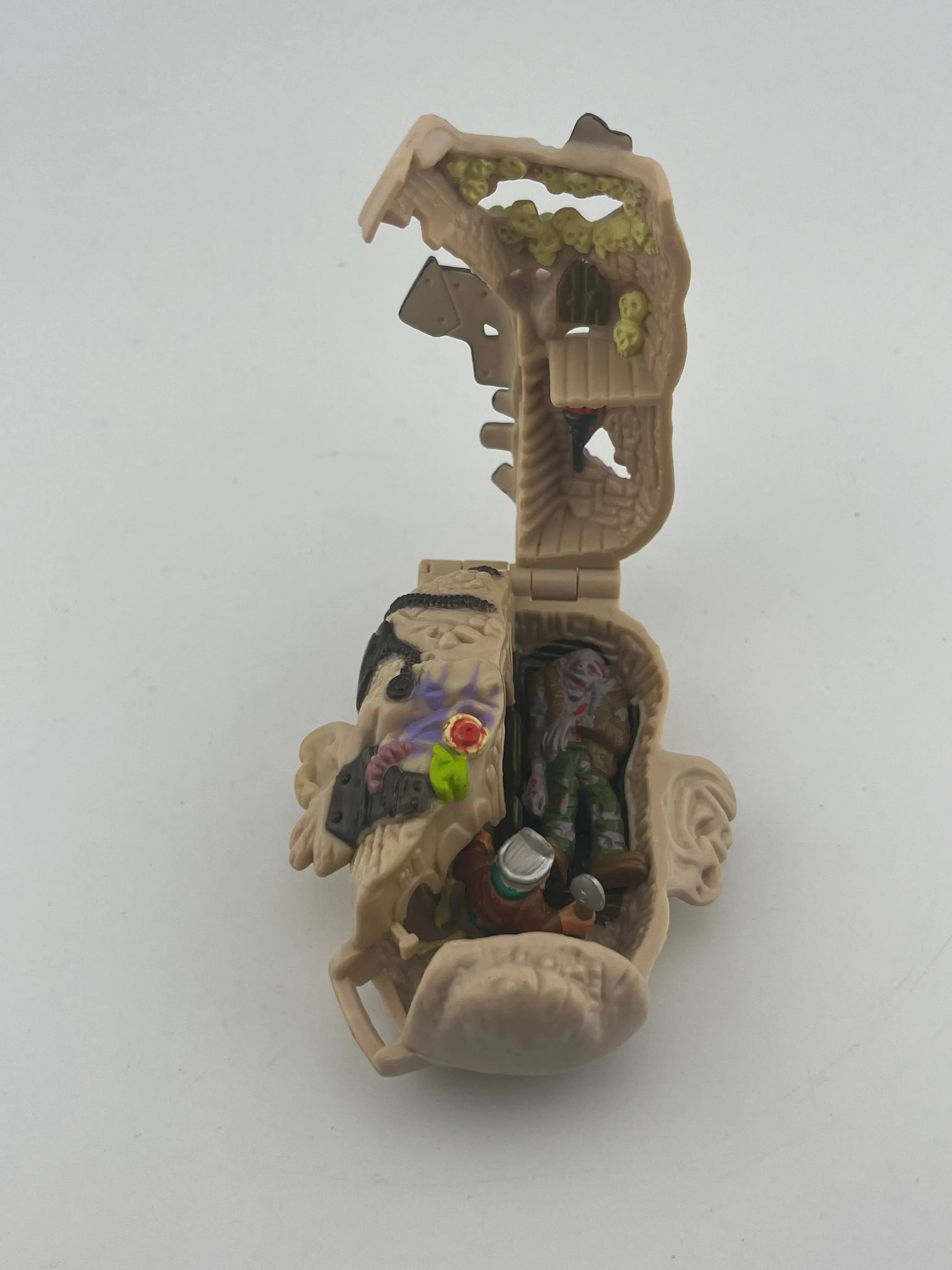 Mighty Max Horror Heads Corpus Playset 1993 FRENLY BRICKS - Open 7 Days