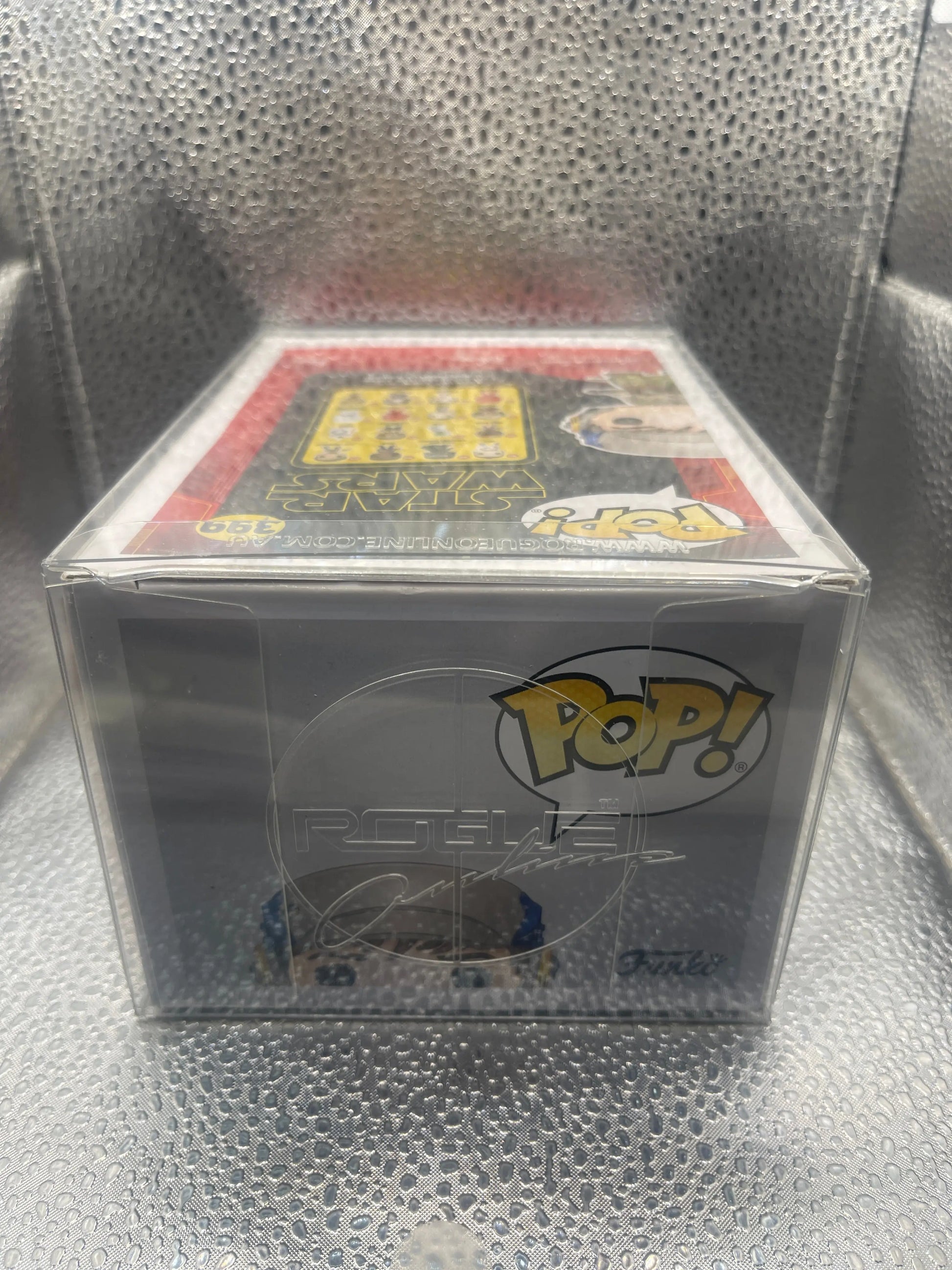 Funko Pop! Vinyl: Star Wars - Luke Skywalker Jedi Training #399 2020 Convention FRENLY BRICKS - Open 7 Days