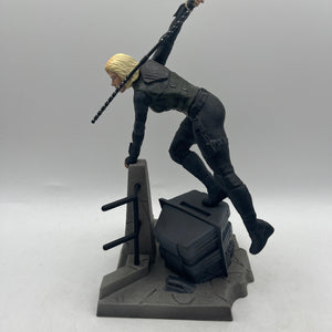 Diamond Select Toys Marvel Avengers Black Widow PVC Diorama 9