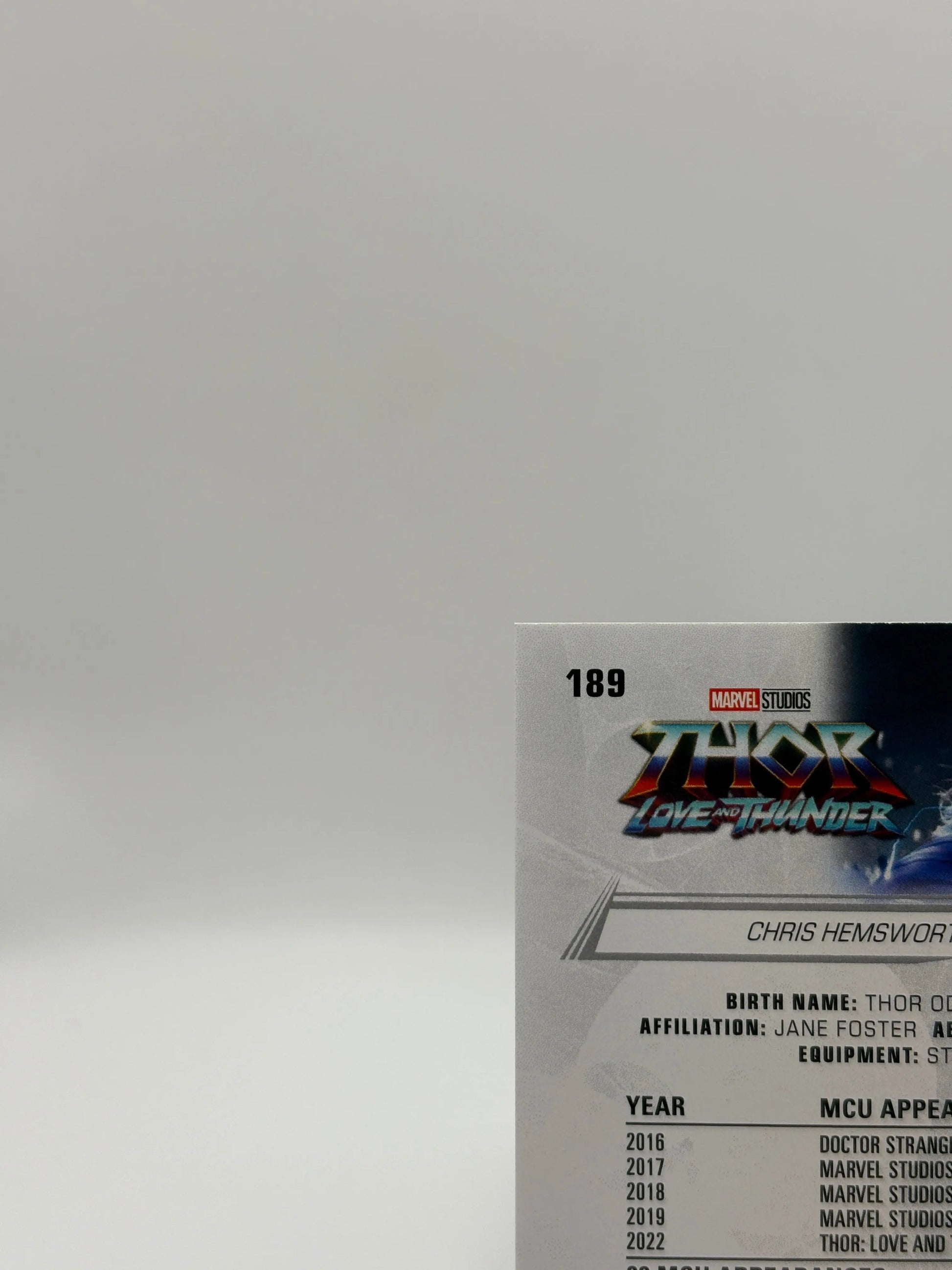 2024 Marvel Studios Series 2 UD Exclusives Gold /100 Chris Hemsworth Thor #189 FRENLY BRICKS - Open 7 Days