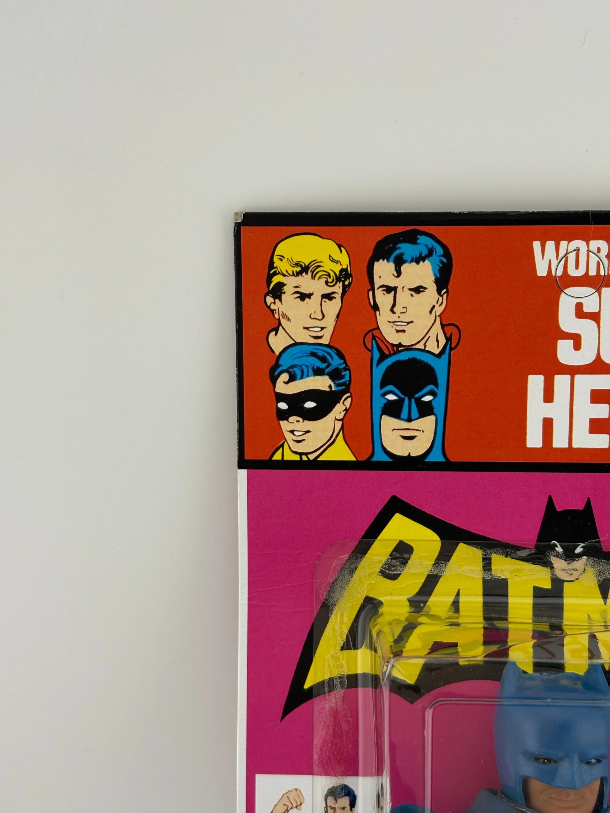 MEGO WORLD'S GREATEST SUPERHEROES (1973) - BATMAN (REMOVEABLE COWL) FIGURE ON KRESGE CARD UNPUNCHED FRENLY BRICKS - Open 7 Days