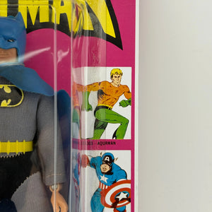 MEGO WORLD'S GREATEST SUPERHEROES (1973) - BATMAN (REMOVEABLE COWL) FIGURE ON KRESGE CARD UNPUNCHED FRENLY BRICKS - Open 7 Days