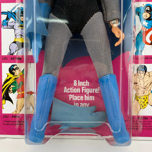 MEGO WORLD'S GREATEST SUPERHEROES (1973) - BATMAN (REMOVEABLE COWL) FIGURE ON KRESGE CARD UNPUNCHED FRENLY BRICKS - Open 7 Days