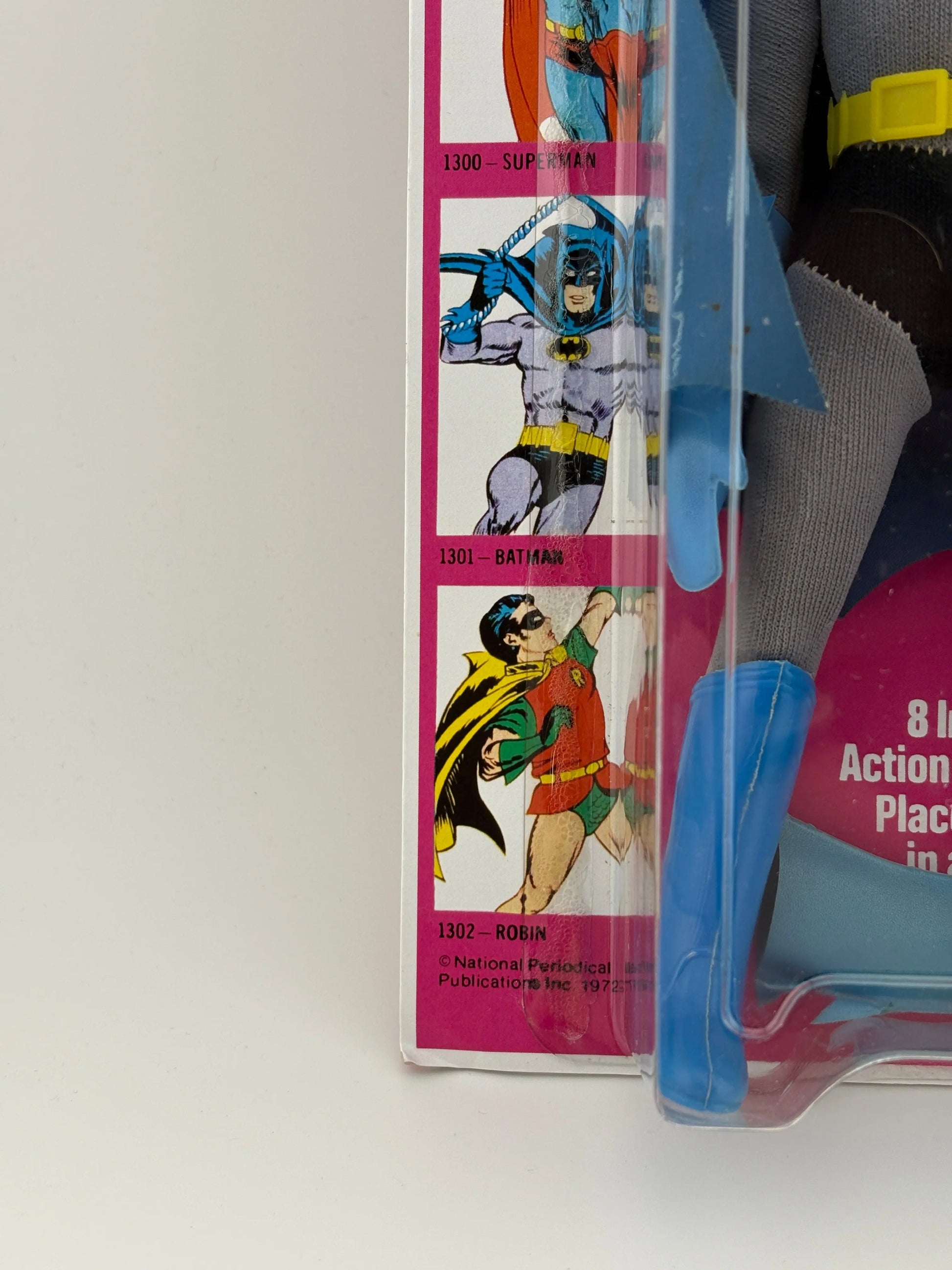 MEGO WORLD'S GREATEST SUPERHEROES (1973) - BATMAN (REMOVEABLE COWL) FIGURE ON KRESGE CARD UNPUNCHED FRENLY BRICKS - Open 7 Days