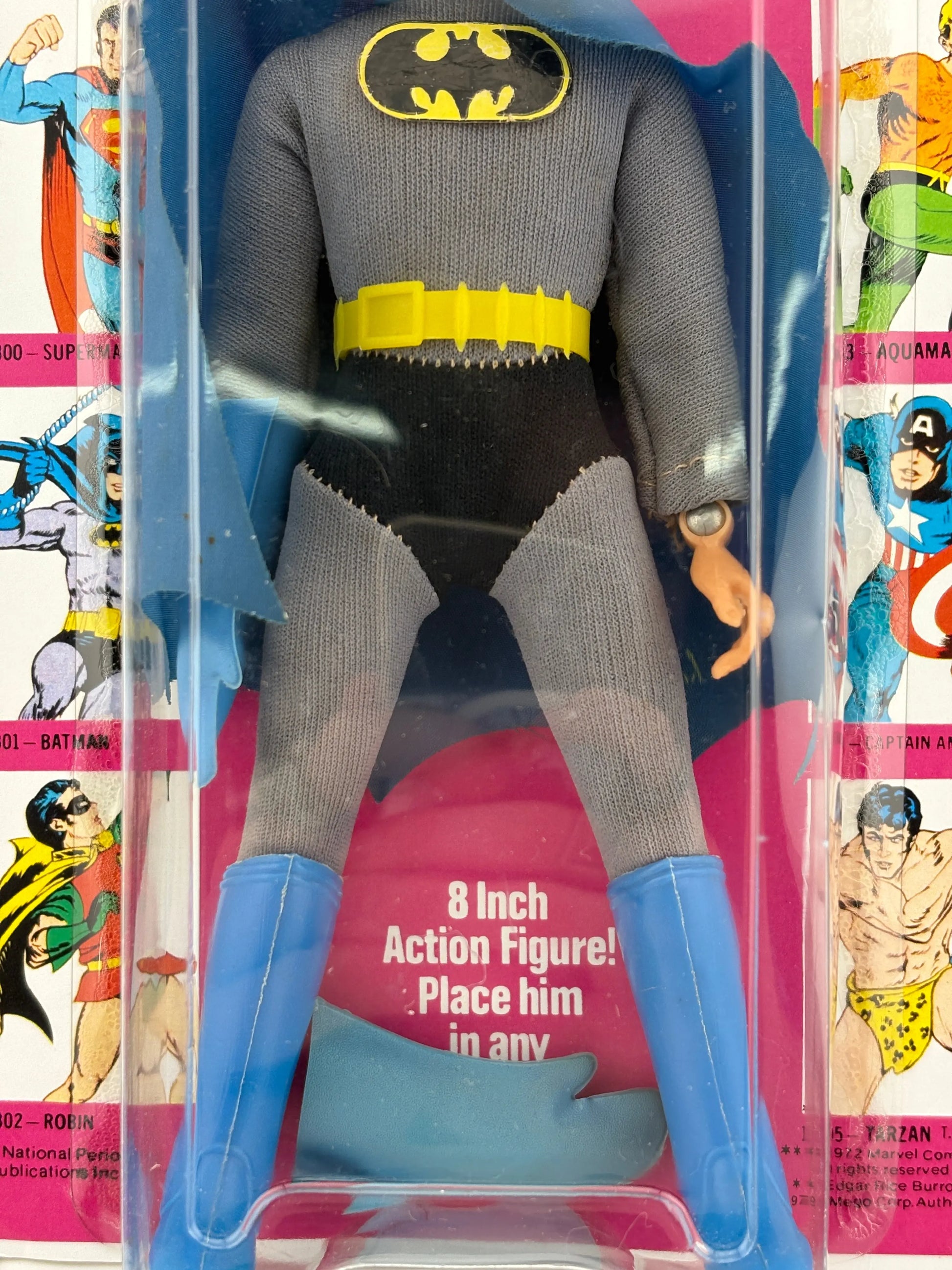 MEGO WORLD'S GREATEST SUPERHEROES (1973) - BATMAN (REMOVEABLE COWL) FIGURE ON KRESGE CARD UNPUNCHED FRENLY BRICKS - Open 7 Days