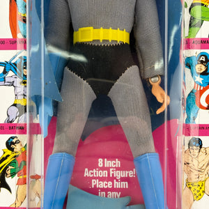MEGO WORLD'S GREATEST SUPERHEROES (1973) - BATMAN (REMOVEABLE COWL) FIGURE ON KRESGE CARD UNPUNCHED FRENLY BRICKS - Open 7 Days