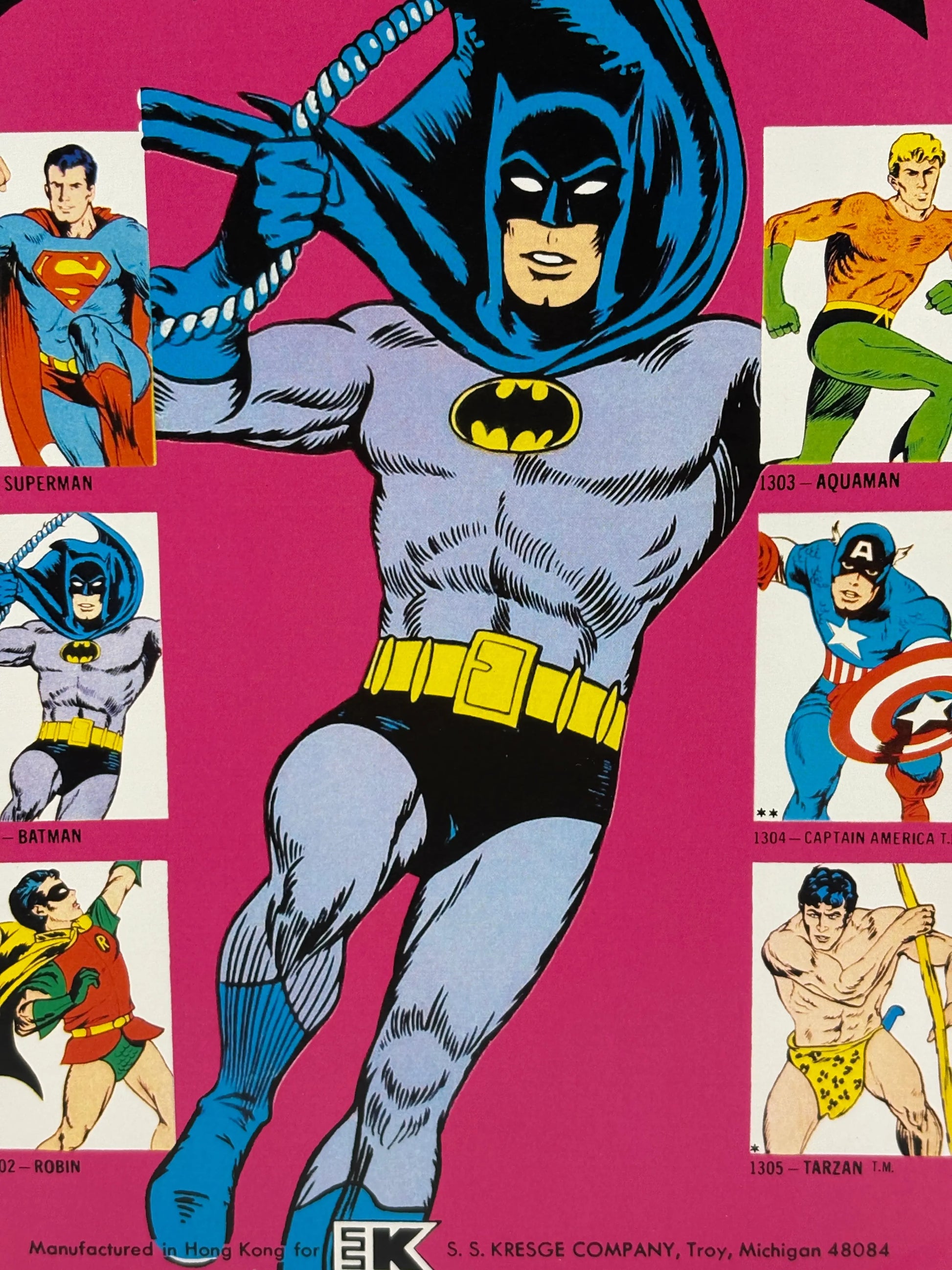 MEGO WORLD'S GREATEST SUPERHEROES (1973) - BATMAN (REMOVEABLE COWL) FIGURE ON KRESGE CARD UNPUNCHED FRENLY BRICKS - Open 7 Days