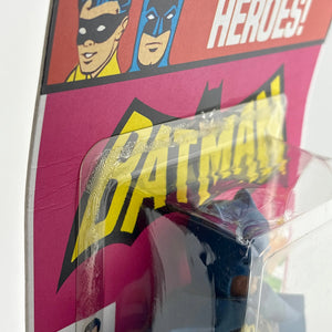 MEGO WORLD'S GREATEST SUPERHEROES (1973) - BATMAN (REMOVEABLE COWL) FIGURE ON KRESGE CARD UNPUNCHED FRENLY BRICKS - Open 7 Days