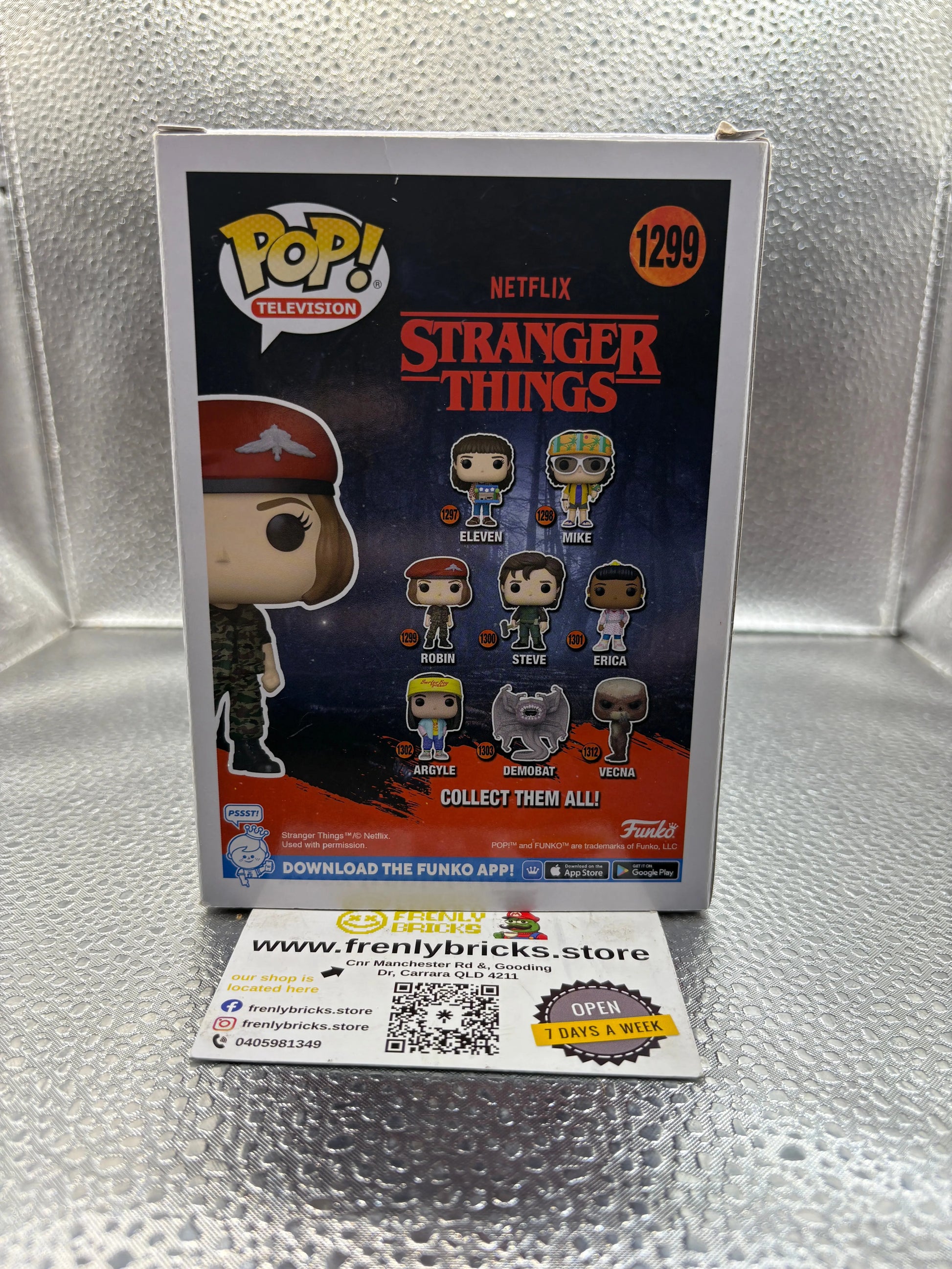 FUNKO Pop Vinyl Robin 1299 FRENLY BRICKS - Open 7 Days