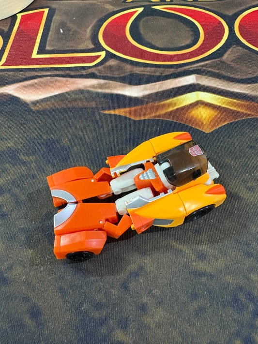 TRANSFORMERS Hasbro Generations Titans Return Legends Class FRENLY BRICKS - Open 7 Days