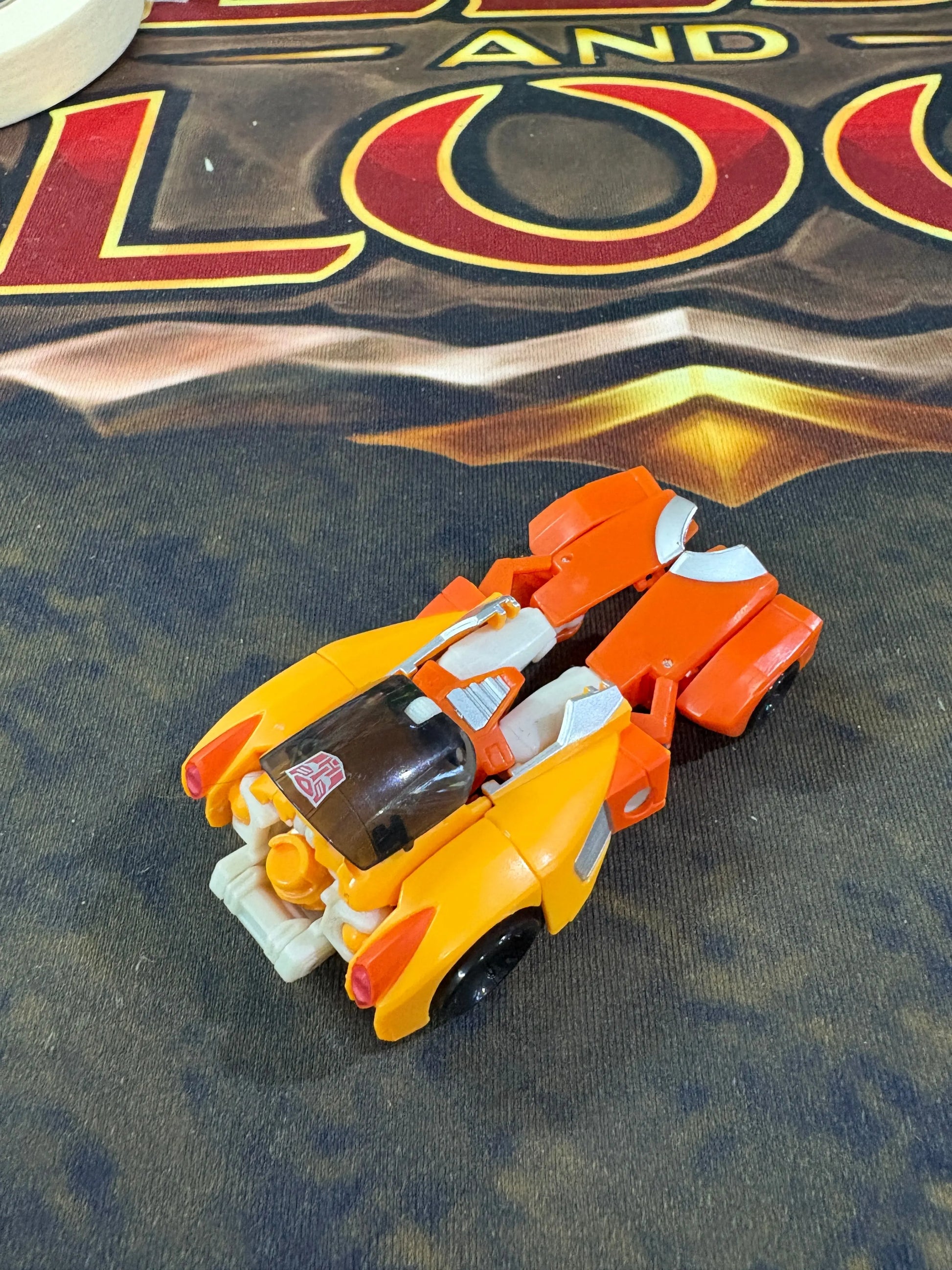 TRANSFORMERS Hasbro Generations Titans Return Legends Class FRENLY BRICKS - Open 7 Days