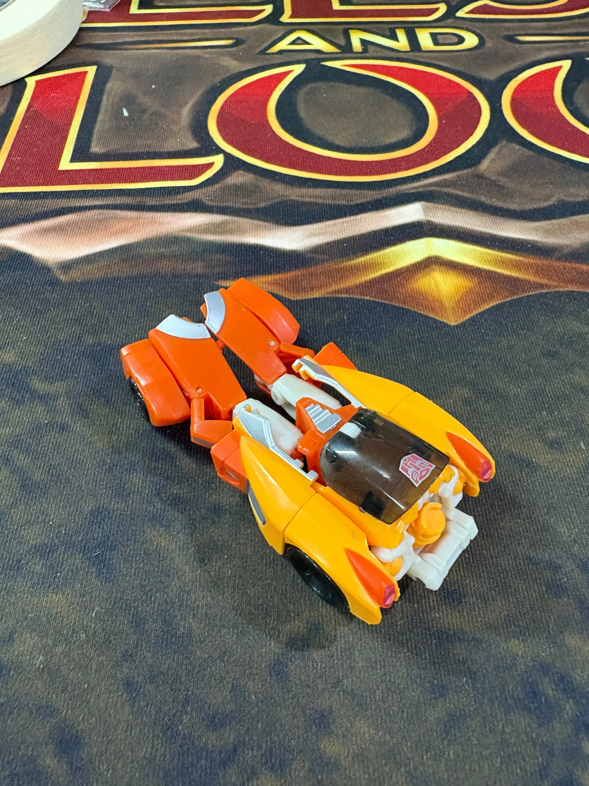 TRANSFORMERS Hasbro Generations Titans Return Legends Class FRENLY BRICKS - Open 7 Days