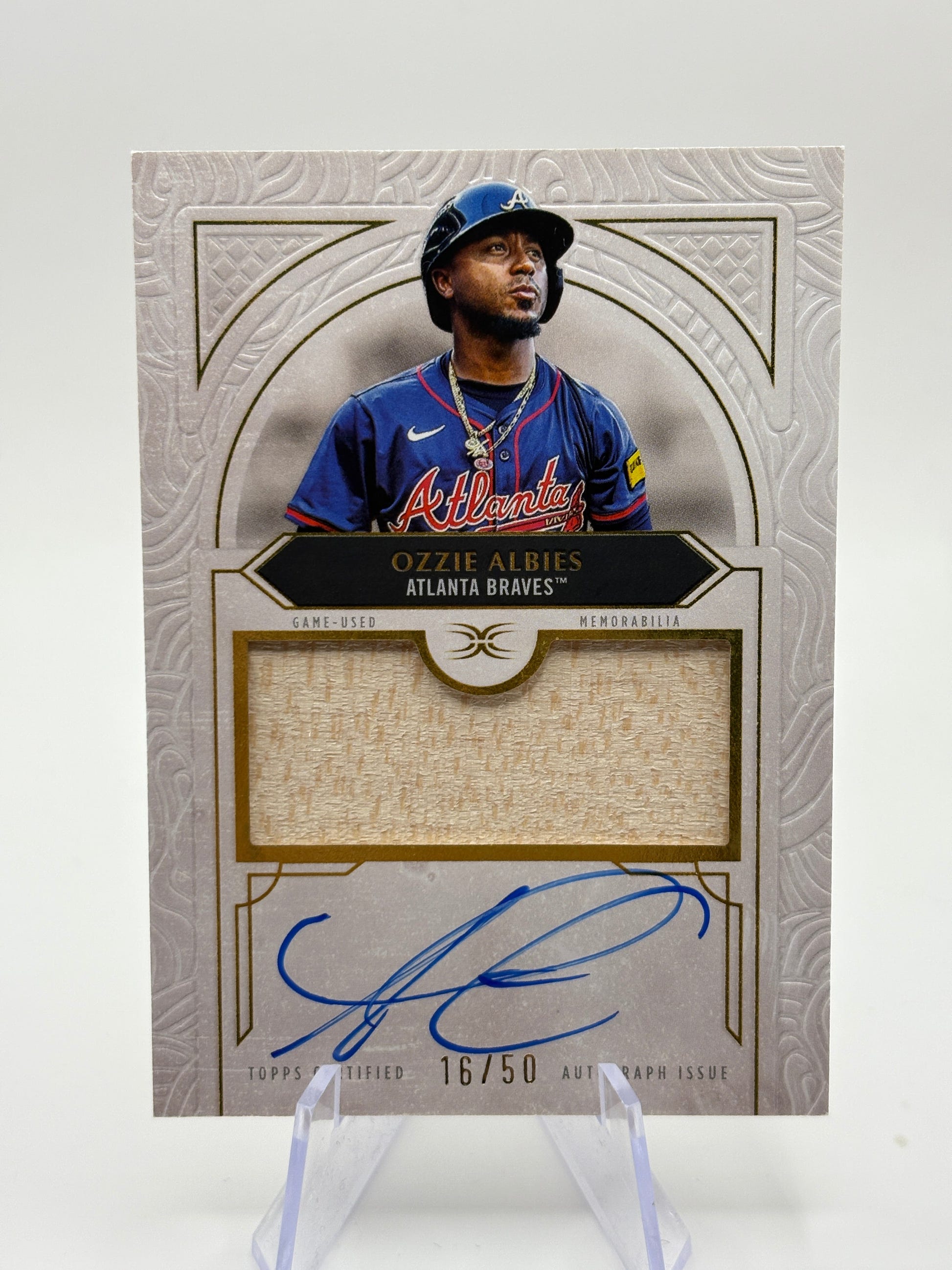 2025 Topps Definitive Ozzie Albies Relic Auto Cards Patch Braves /50 FRENLY BRICKS - Open 7 Days image 1