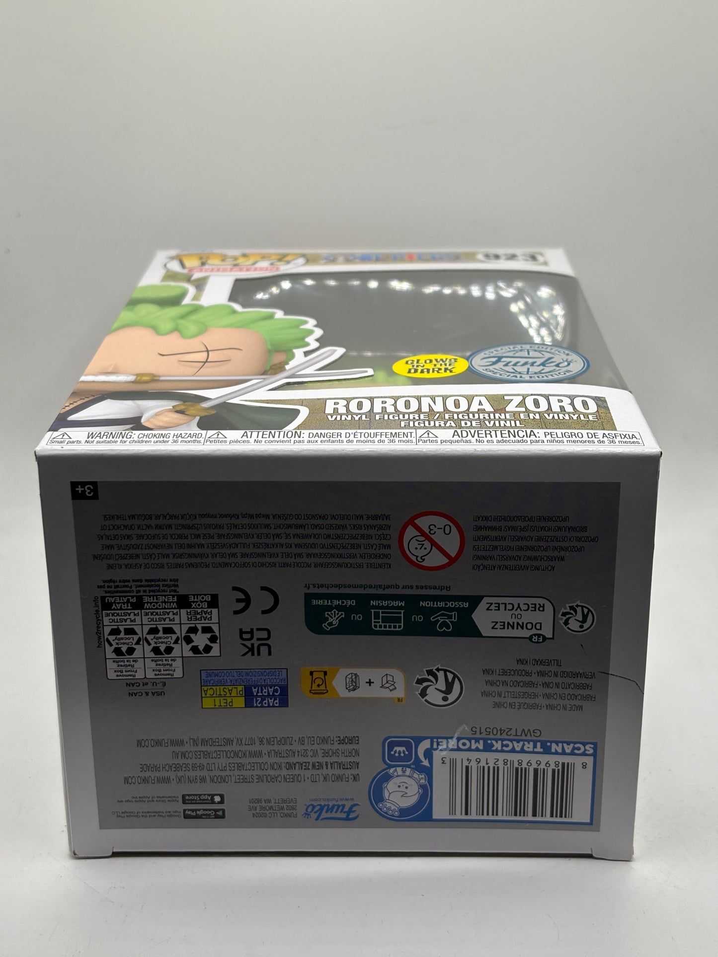 Funko POP! Animation One Piece #923 Roronoa Zoro Glow Special Edition