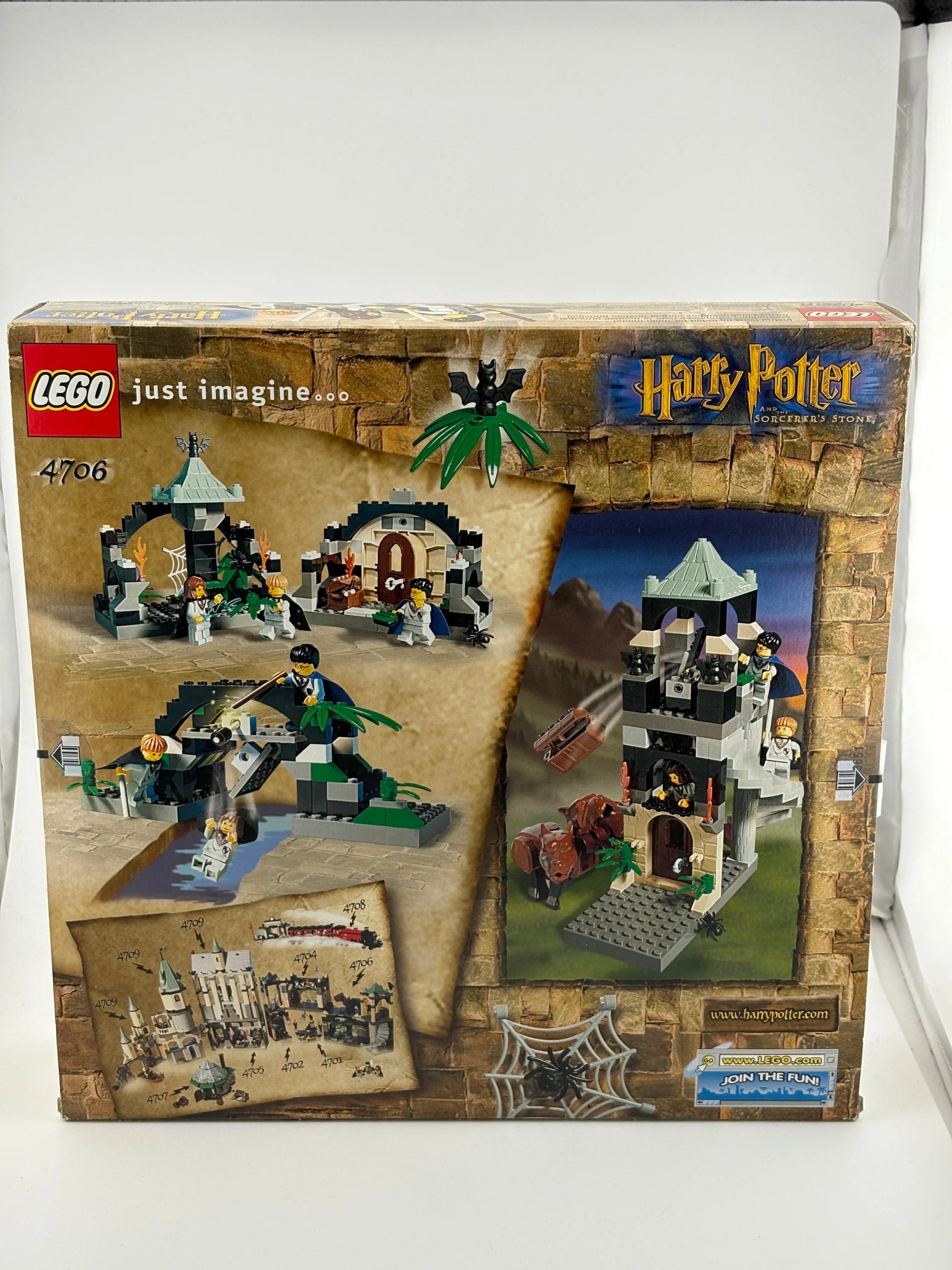 Lego Harry Potter - Forbidden Corridor Set #4706 Sealed FRENLY BRICKS - Open 7 Days