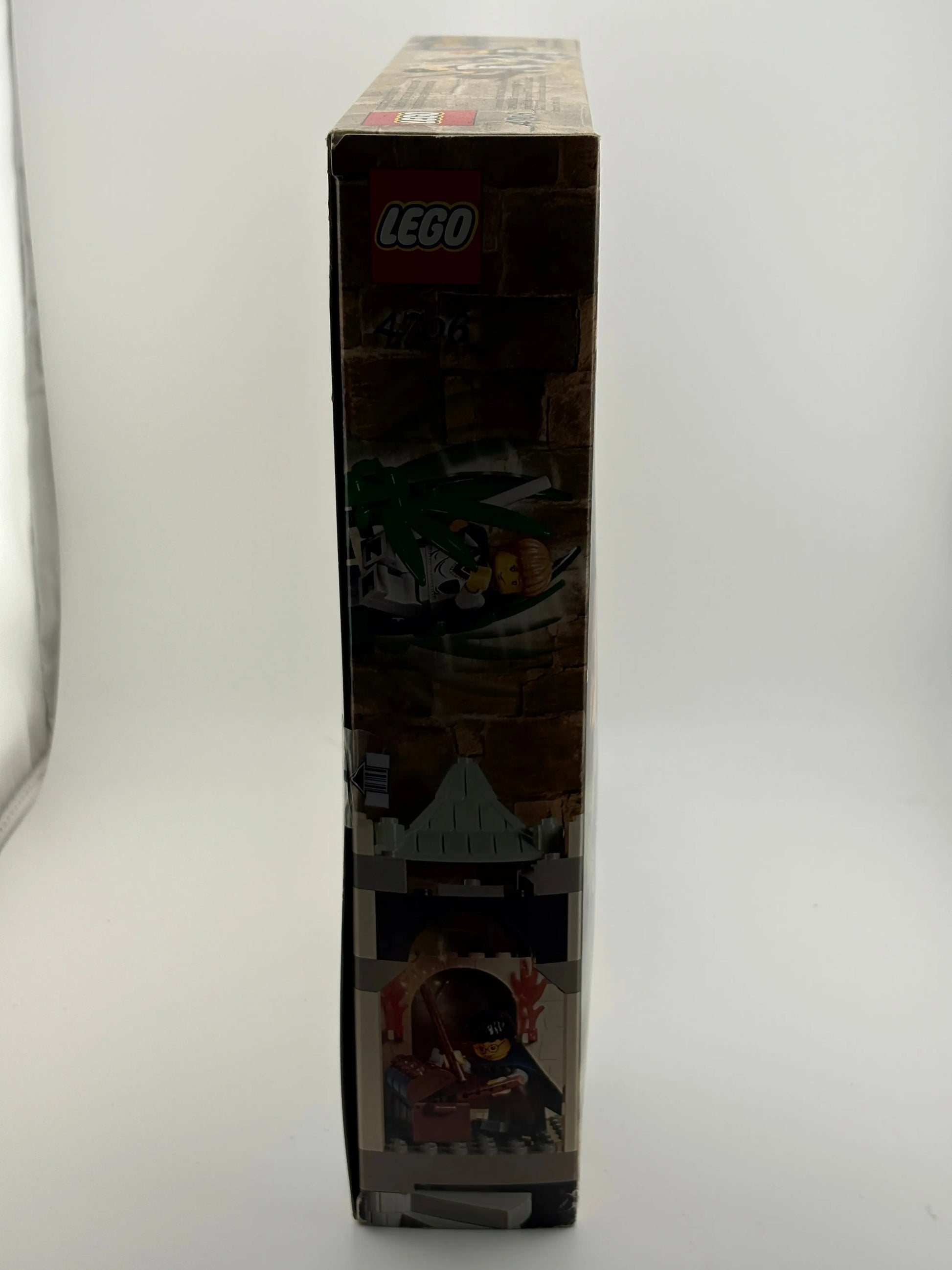 Lego Harry Potter - Forbidden Corridor Set #4706 Sealed FRENLY BRICKS - Open 7 Days