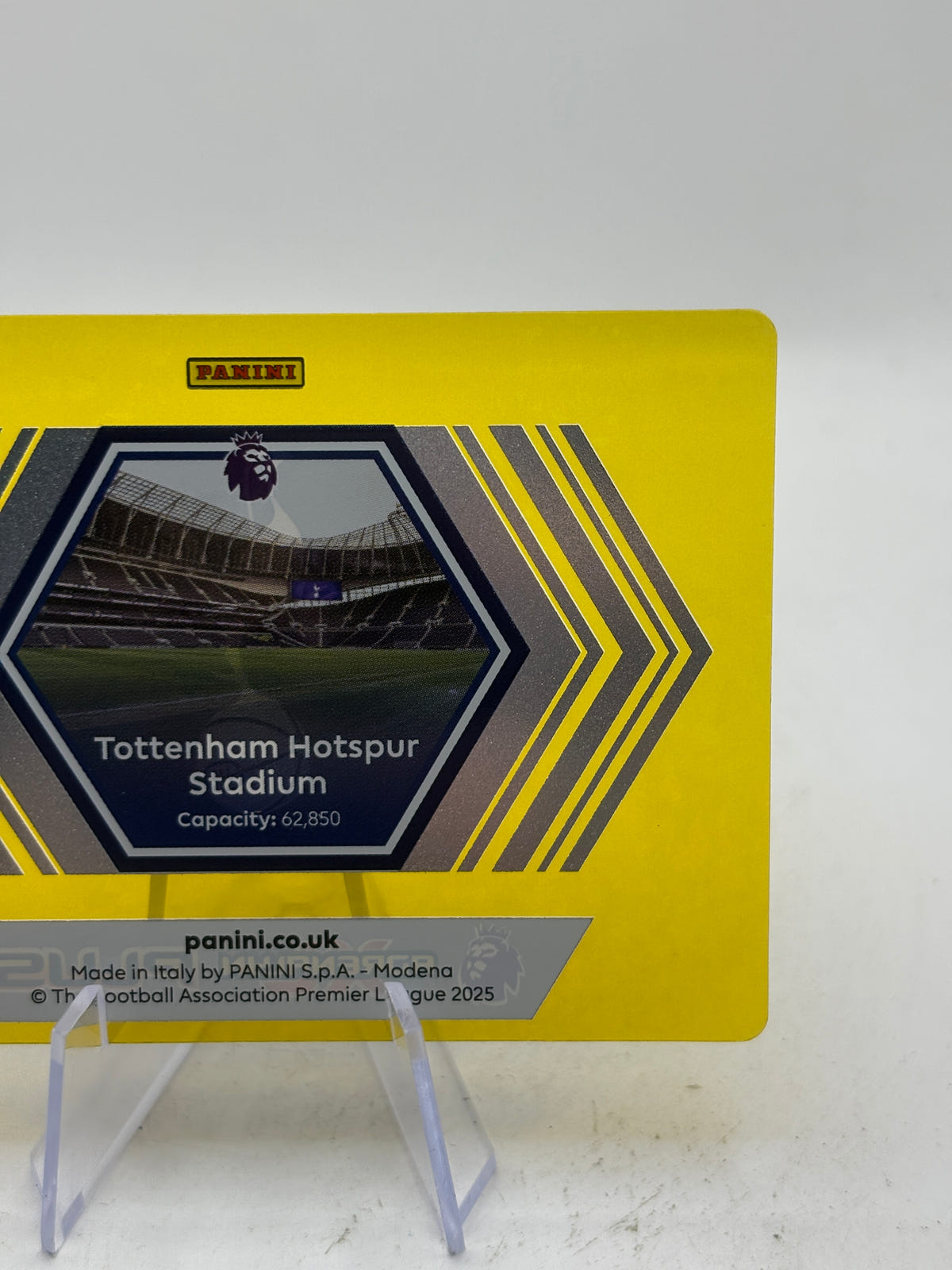 Panini 2025 Adrenalyn Plus Premier League - Tottenham Hotspur Club Badge 3/5 Gold image 4