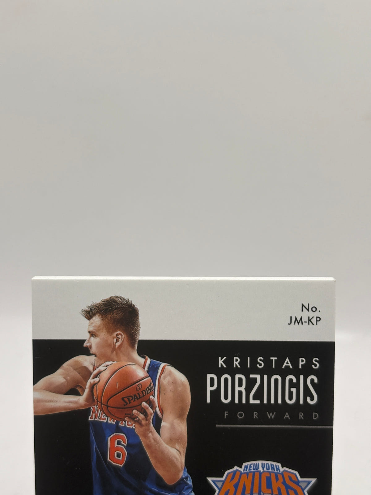 2017-18 Panini Noir Basketball - JM-KP Kristaps Porzingis Jumbo Patch /49 image 3