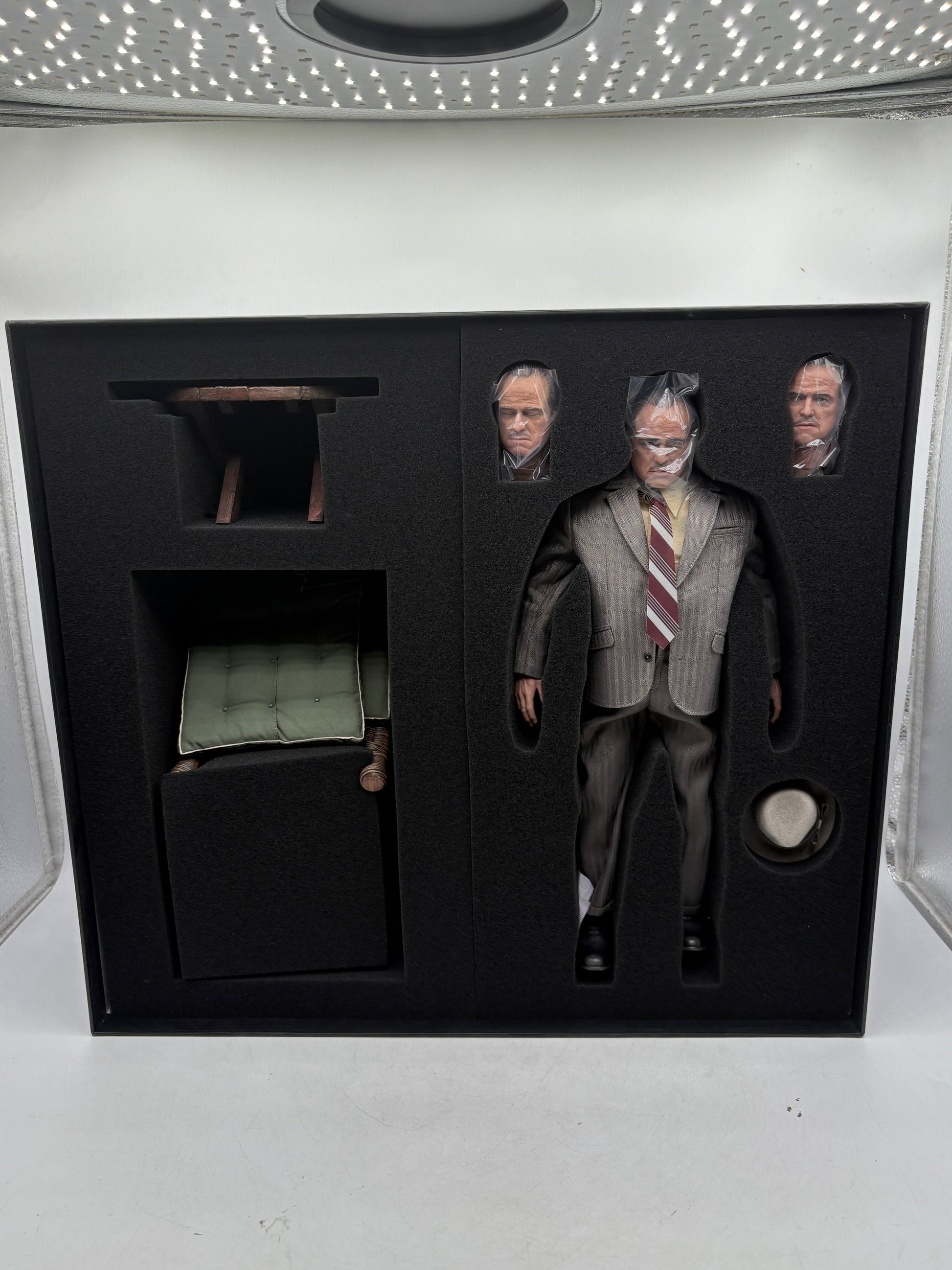 DAMTOYS DMS033 1/6 The Godfather Vito Corleone Golden Years Ver. Figure OPEN FRENLY BRICKS - Open 7 Days