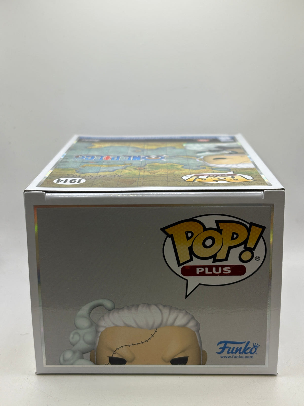 Funko POP! Plus One Piece #1914 Smoker Pre Release, photo 5 image 5