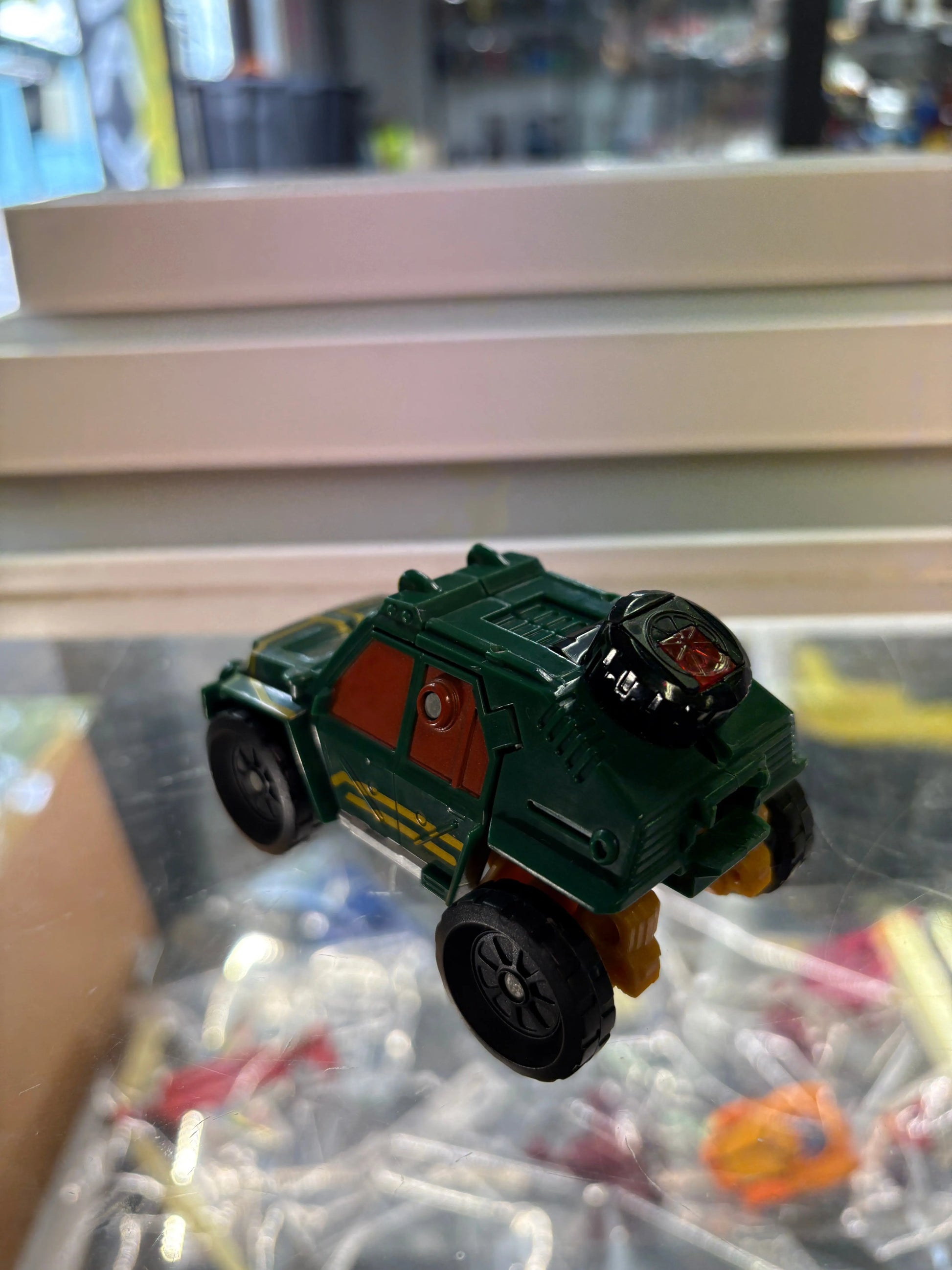 Transformers Cybertron Overhaul - Generations FRENLY BRICKS - Open 7 Days