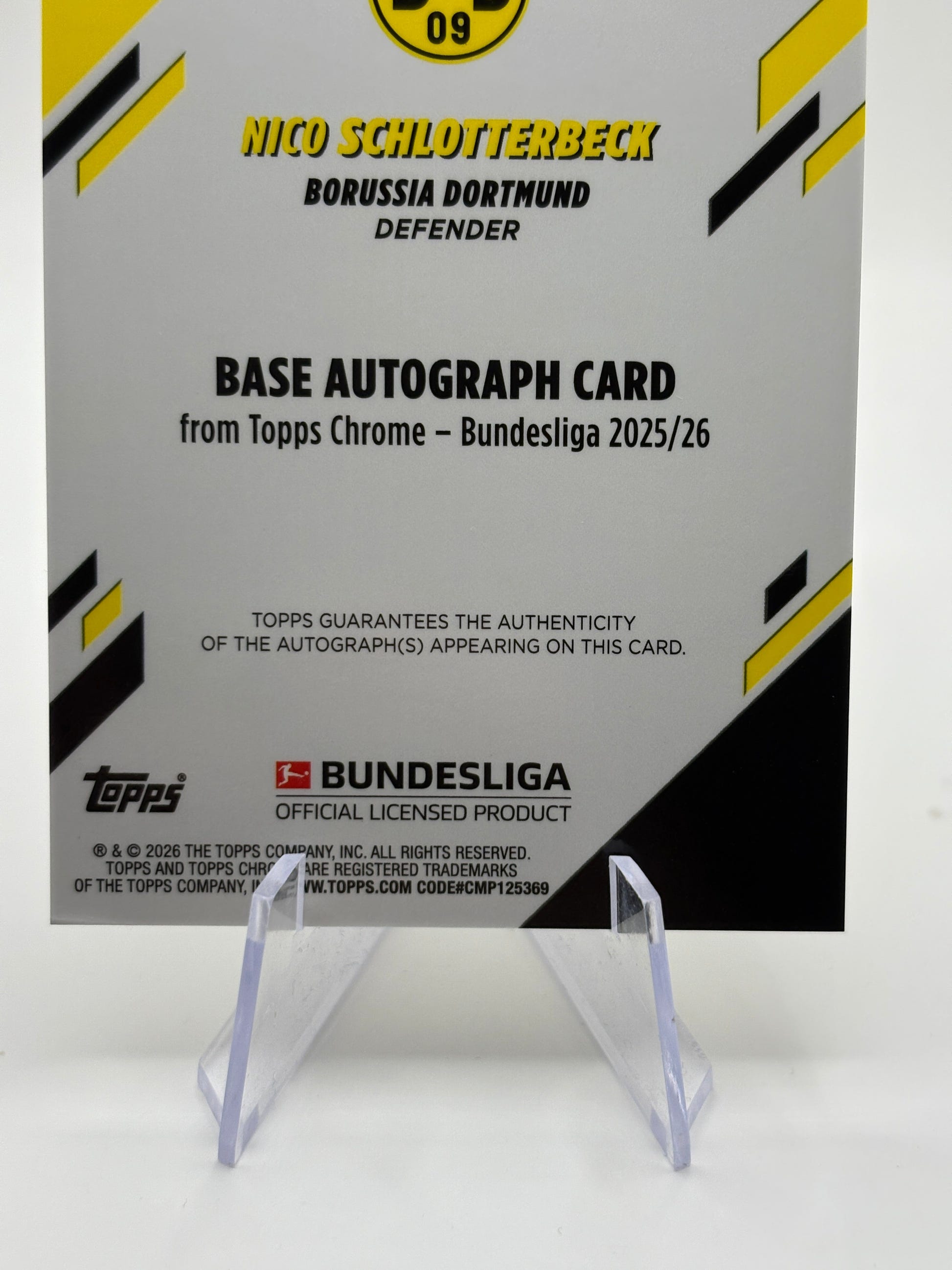 2025-26 Chrome Bundesliga Base Gold Refractor /50 Nico Schlotterbeck Auto FRENLY BRICKS - Open 7 Days image 4