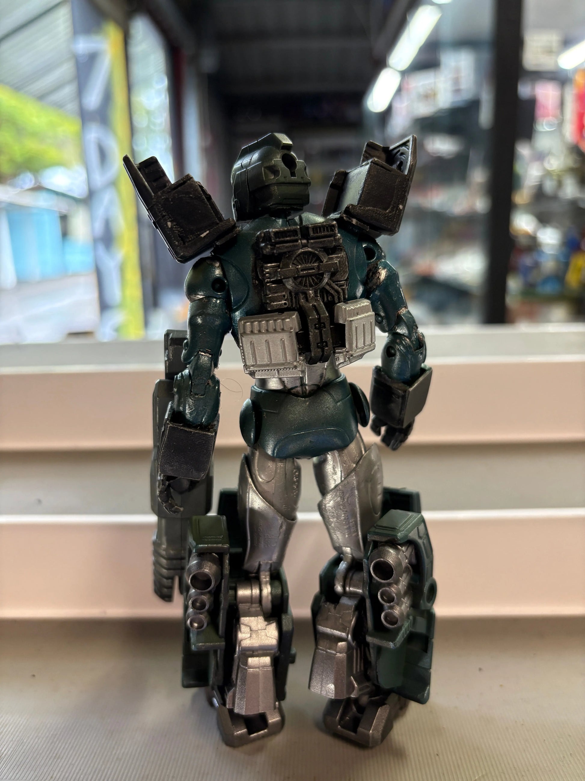 Transformers 2011 Hasbro Autobot Figure Loose FRENLY BRICKS - Open 7 Days