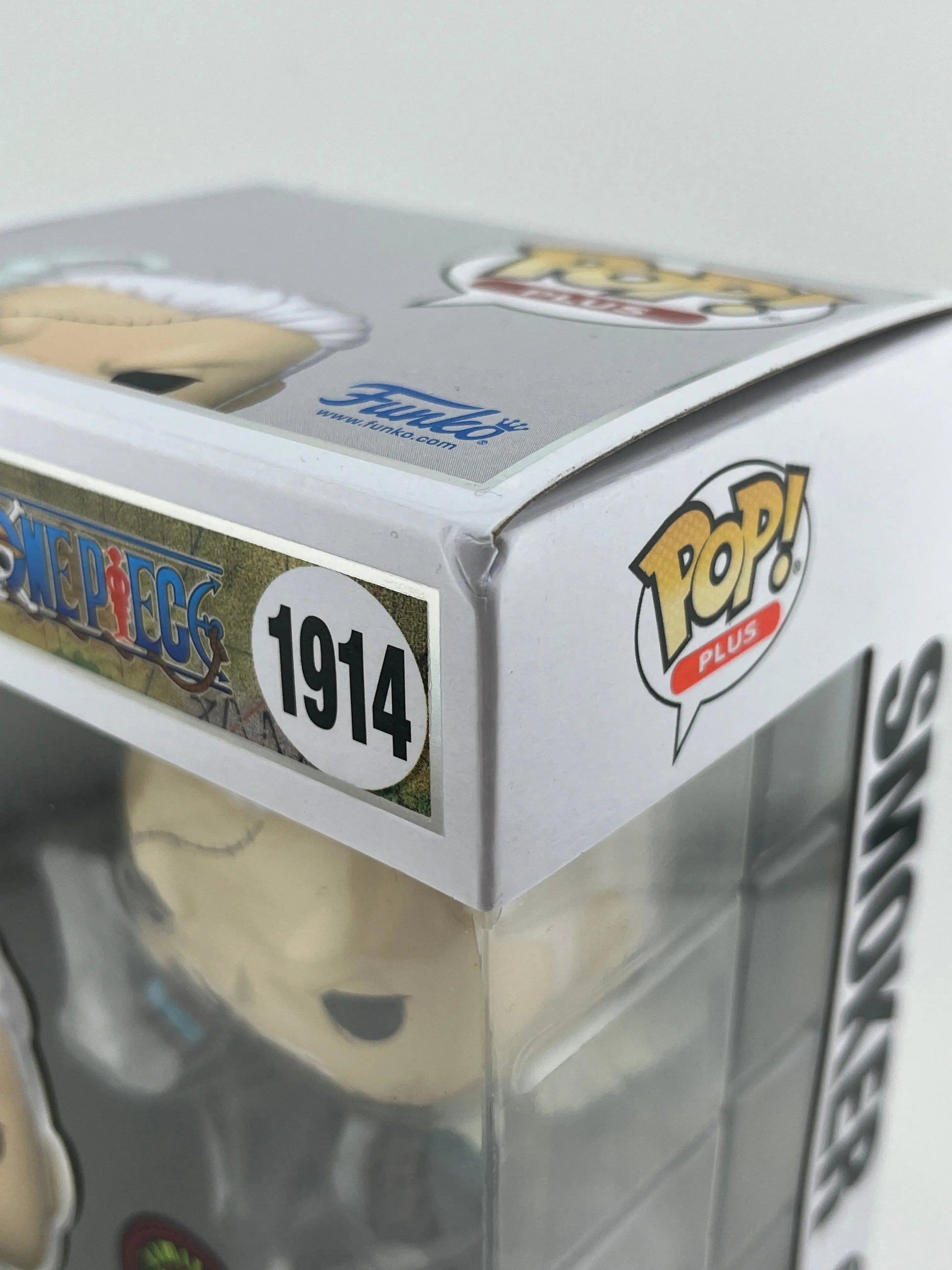 Funko POP Animation One Piece Smoker Vinyl Figure #1914 Glow Chase Ltd Edition FRENLY BRICKS - Open 7 Days
