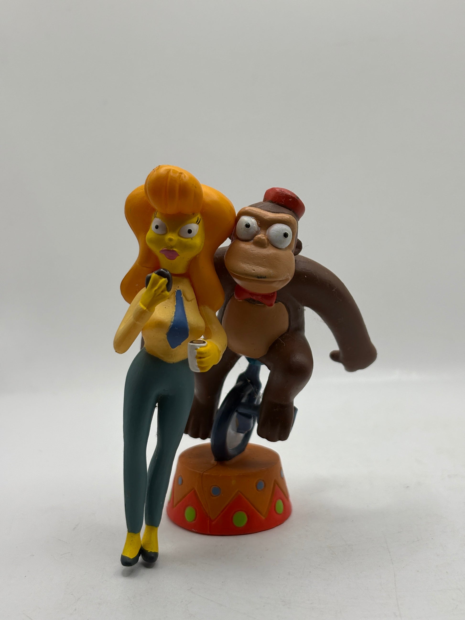 The Simpsons 2005 Action Figure Lot Assorted - Crazy Cat Lady + More FRENLY BRICKS - Open 7 Days