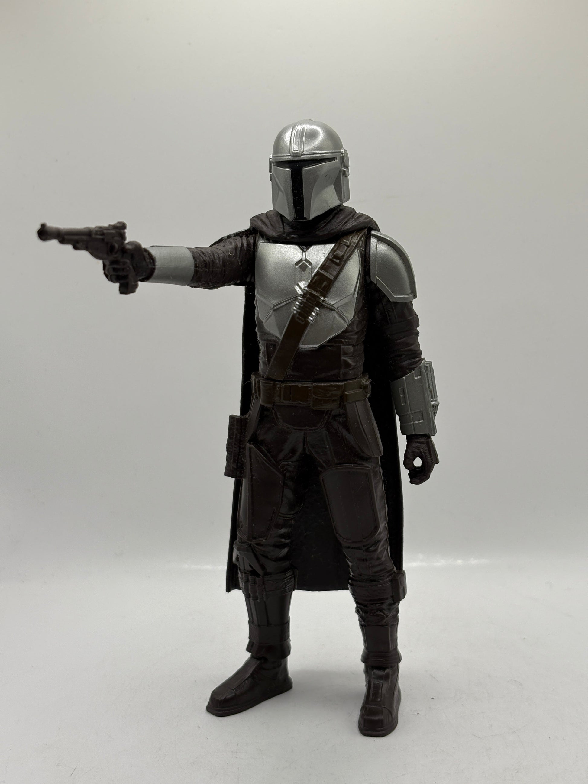 Star Wars Black Series The Mandalorian (Beskar Armor) 6” Action Figure Loose FRENLY BRICKS - Open 7 Days
