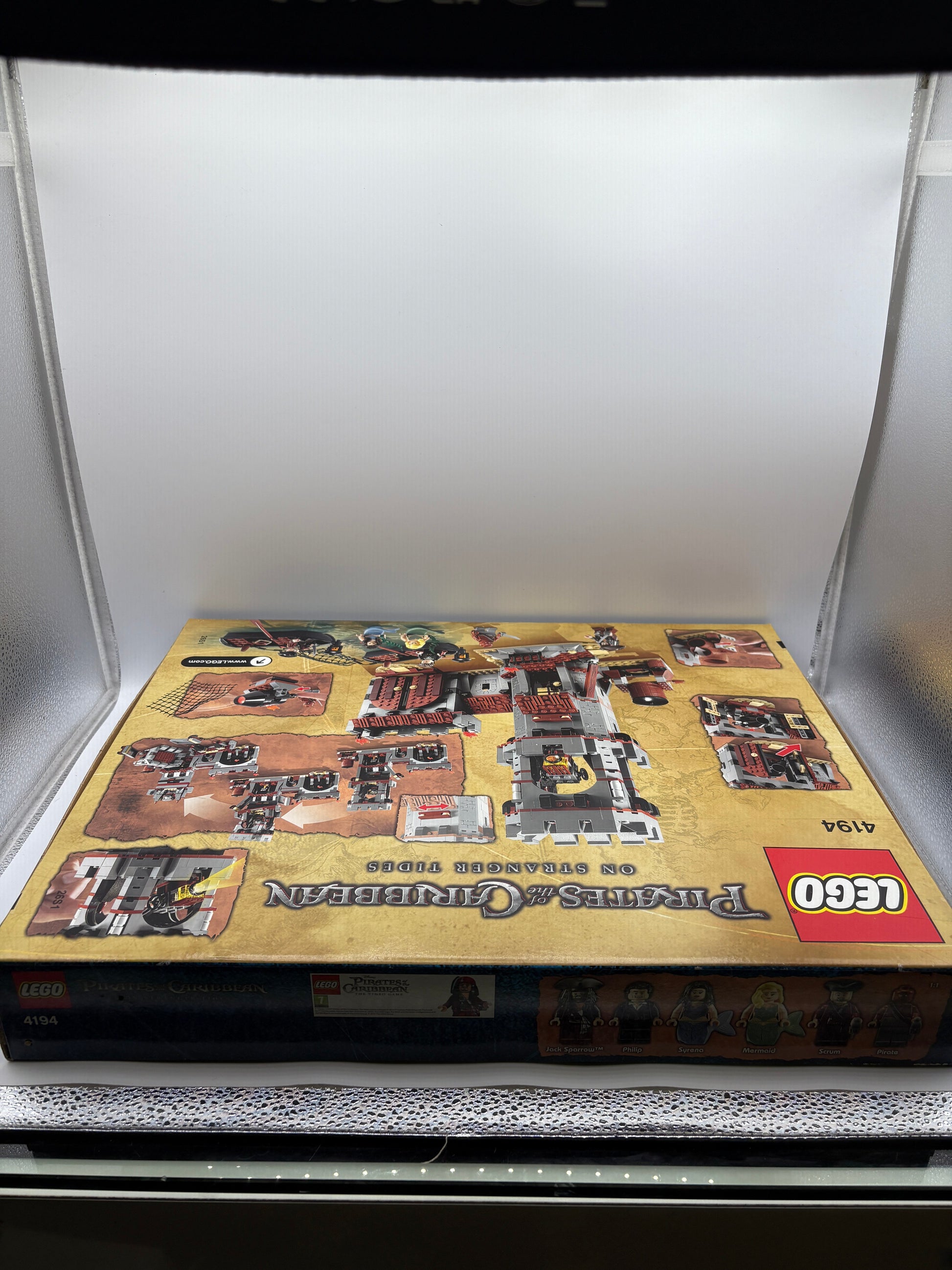 Lego 4194 Pirates of the Caribbean On Stranger Tides Whitecap Bay Brand New FRENLY BRICKS - Open 7 Days