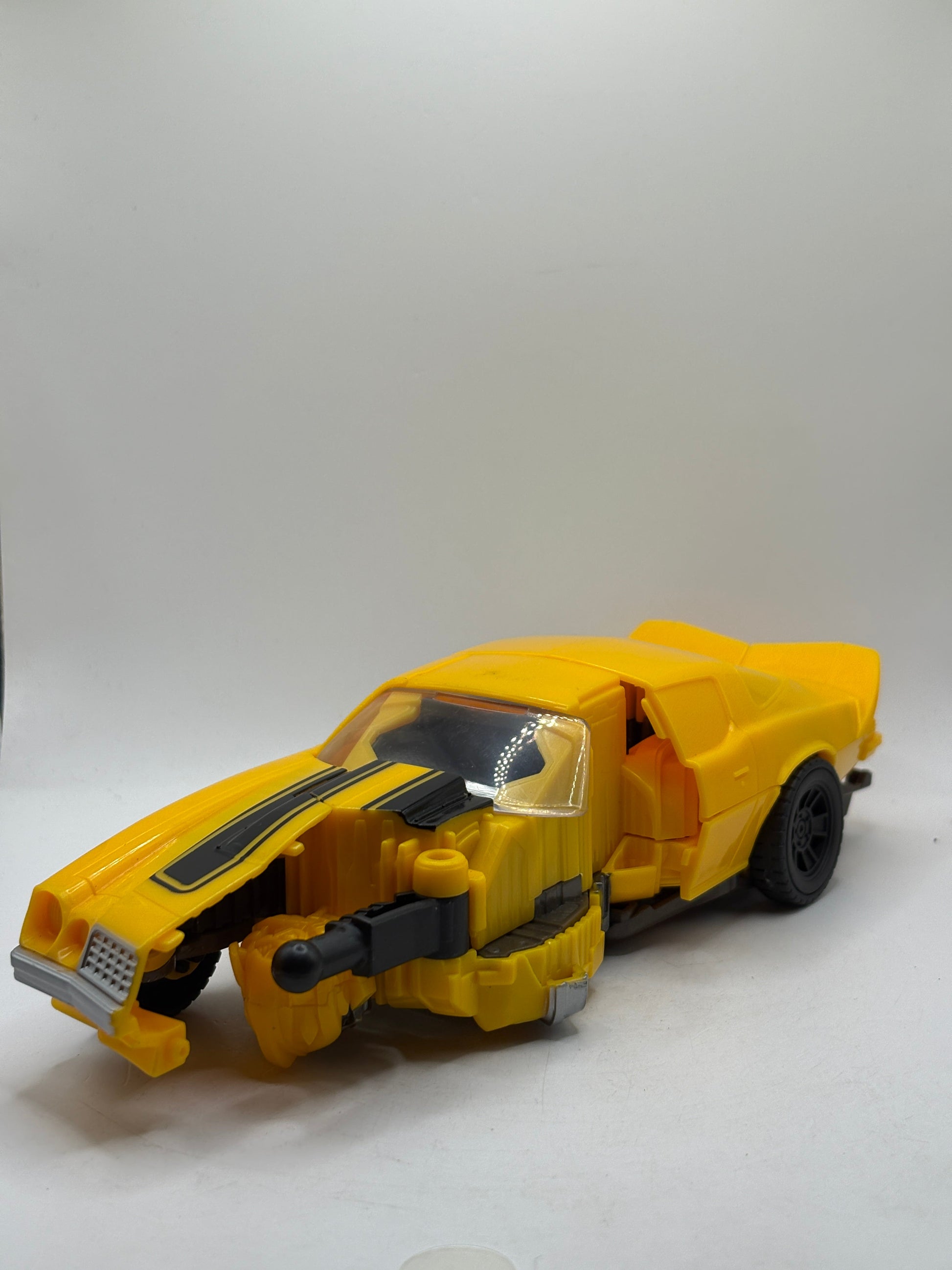 Transformers Titan Changers Bumblebee Incomplete Action Figure Loose FRENLY BRICKS - Open 7 Days