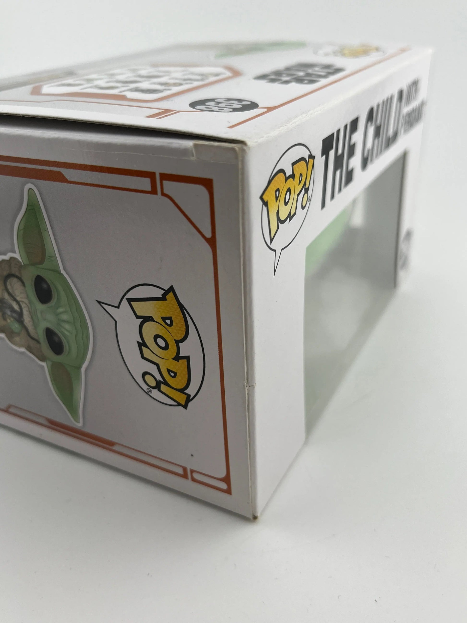 Funko POP! Star Wars The Mandalorian The Child with Pendant #398 NYCC Exclusive FRENLY BRICKS - Open 7 Days