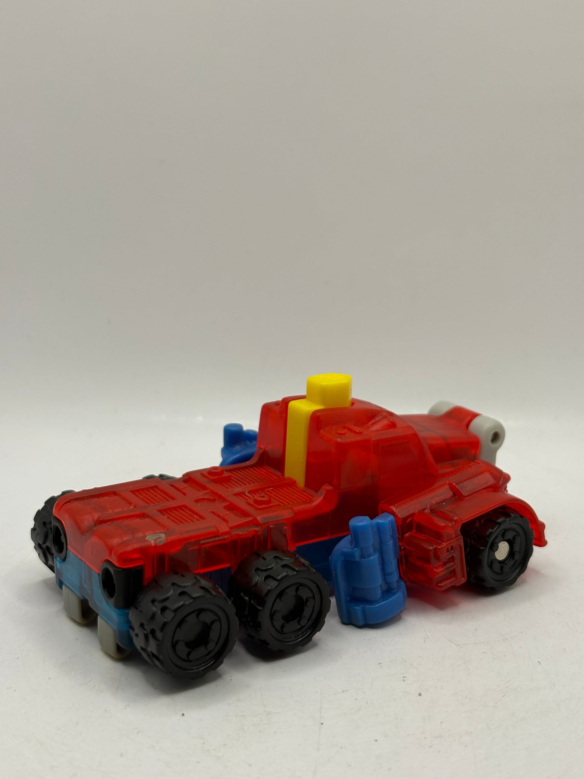 2002 Mcdonalds Transformers Armada Optimus Prime Happy Meal Toy FRENLY BRICKS - Open 7 Days