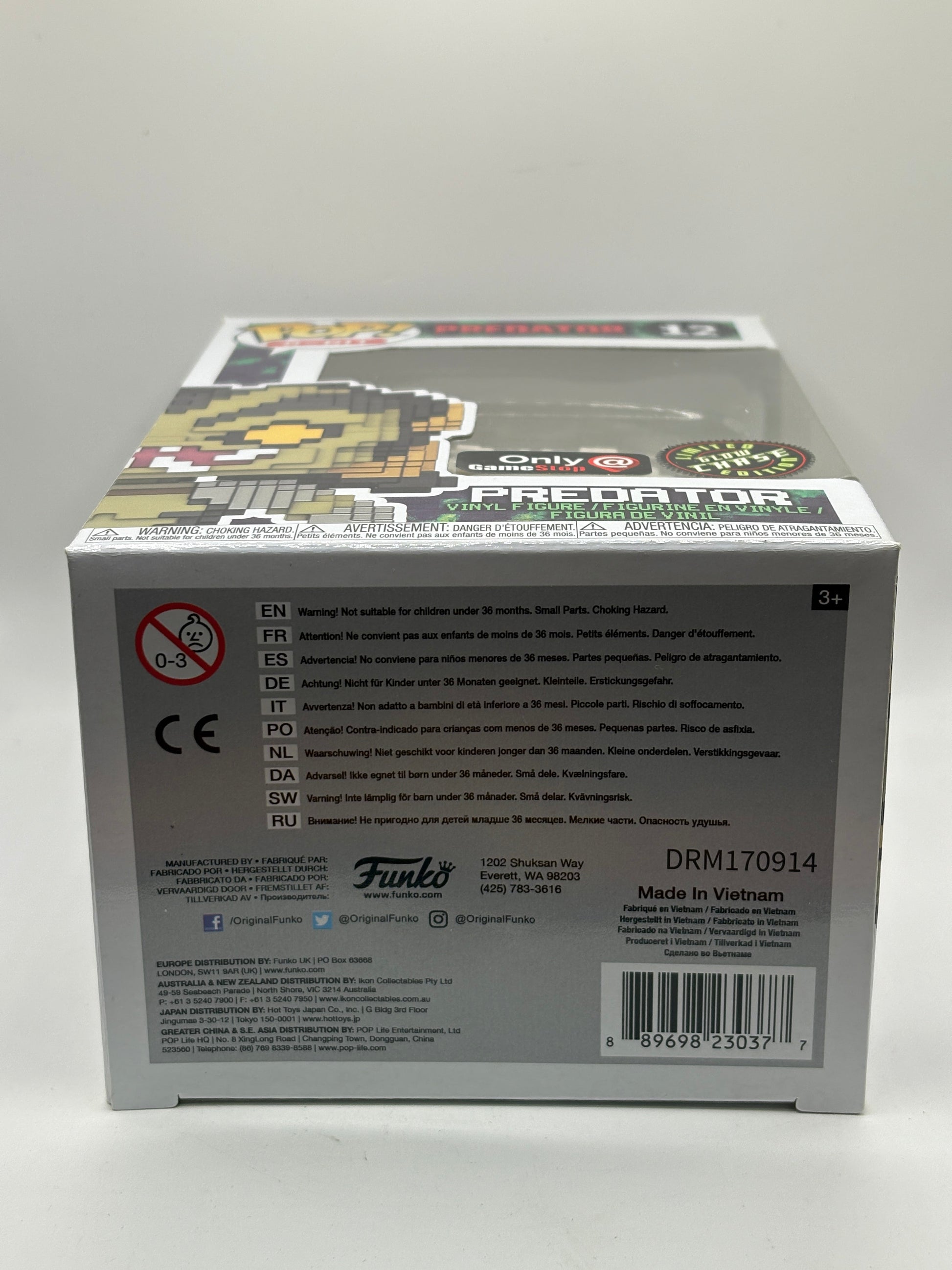 Funko POP! 8-Bit Predator #12 Predator Game Stop Glow Chase Limited FRENLY BRICKS - Open 7 Days