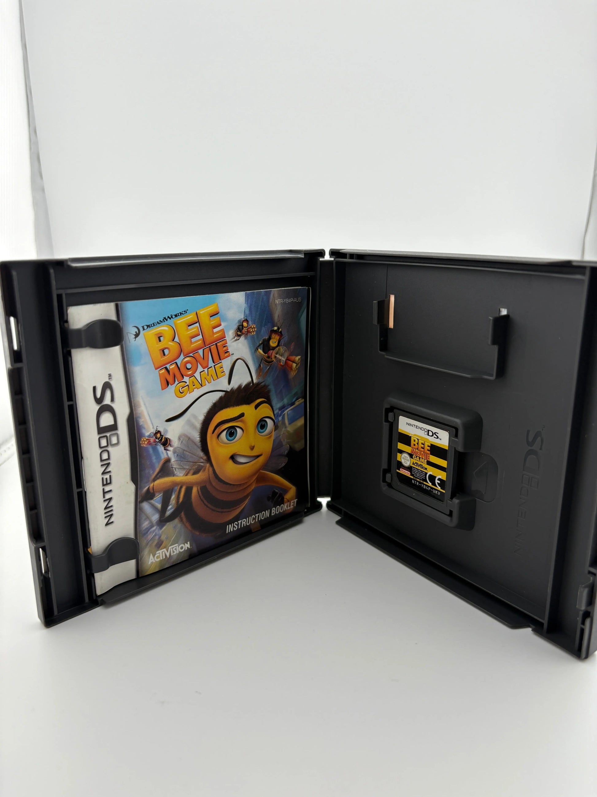 Nintendo DS Video Game Lot - Bee Movie / Playground / Combat of Giants (5) FRENLY BRICKS - Open 7 Days