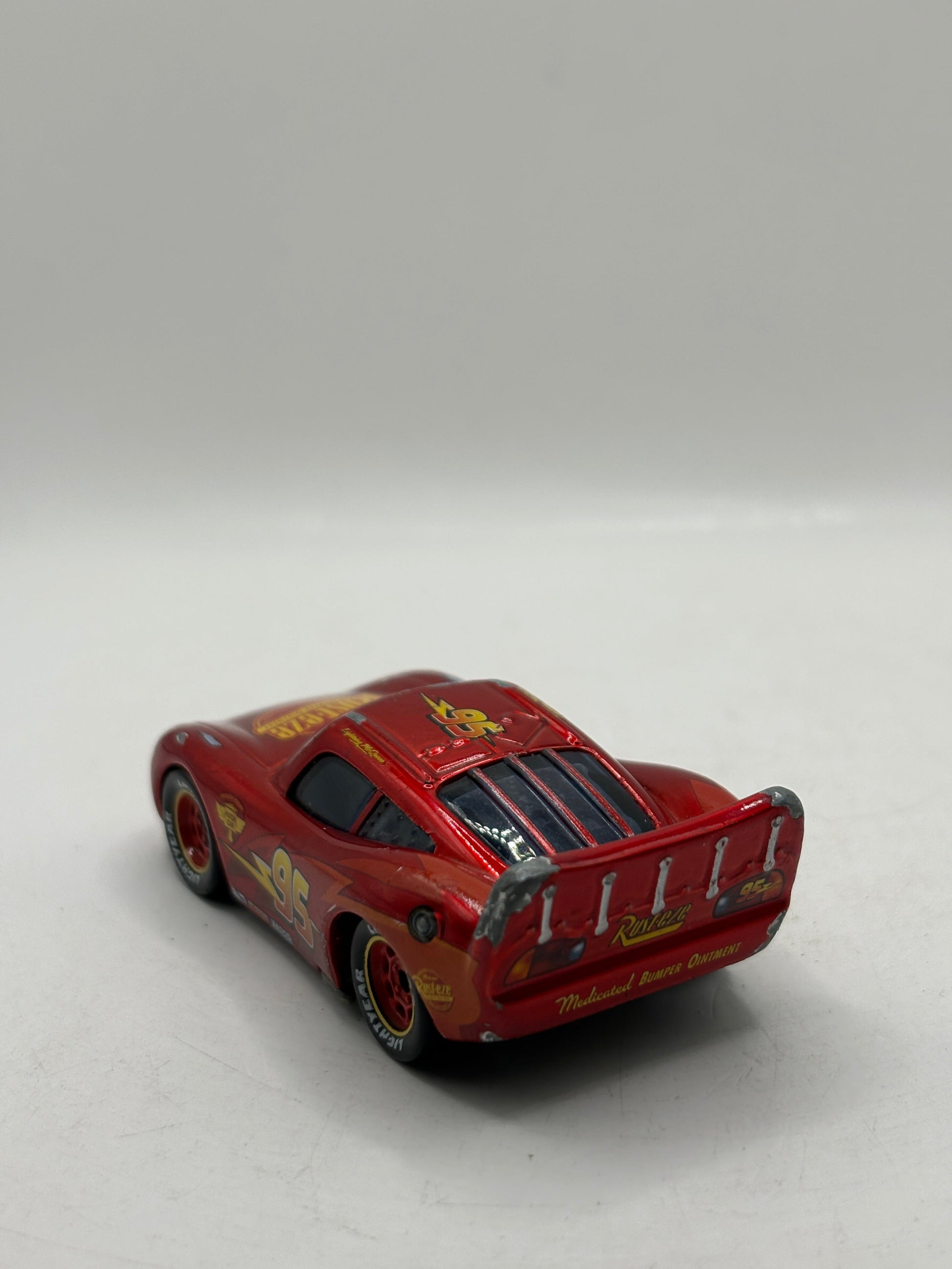 Disney Pixar Hot Wheels Lightning Mcqueen Loose Car FRENLY BRICKS - Open 7 Days