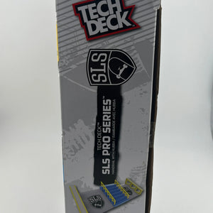 Tech Deck SLS Pro Series Handrail with Hubba incl. Signature Primitive Pro Board FRENLY BRICKS - Open 7 Days
